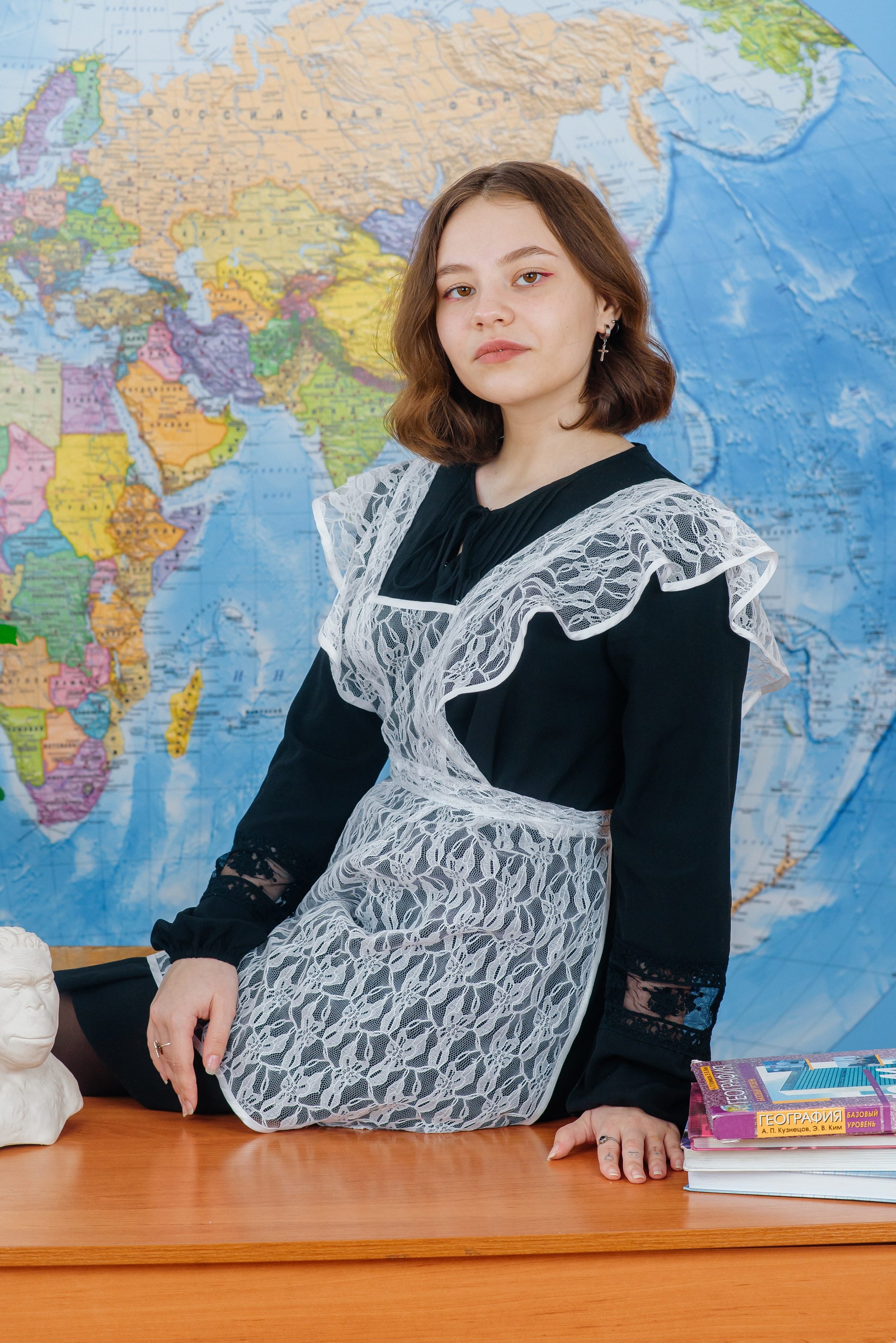 На фоне карты. Семейный фотограф в Барнауле