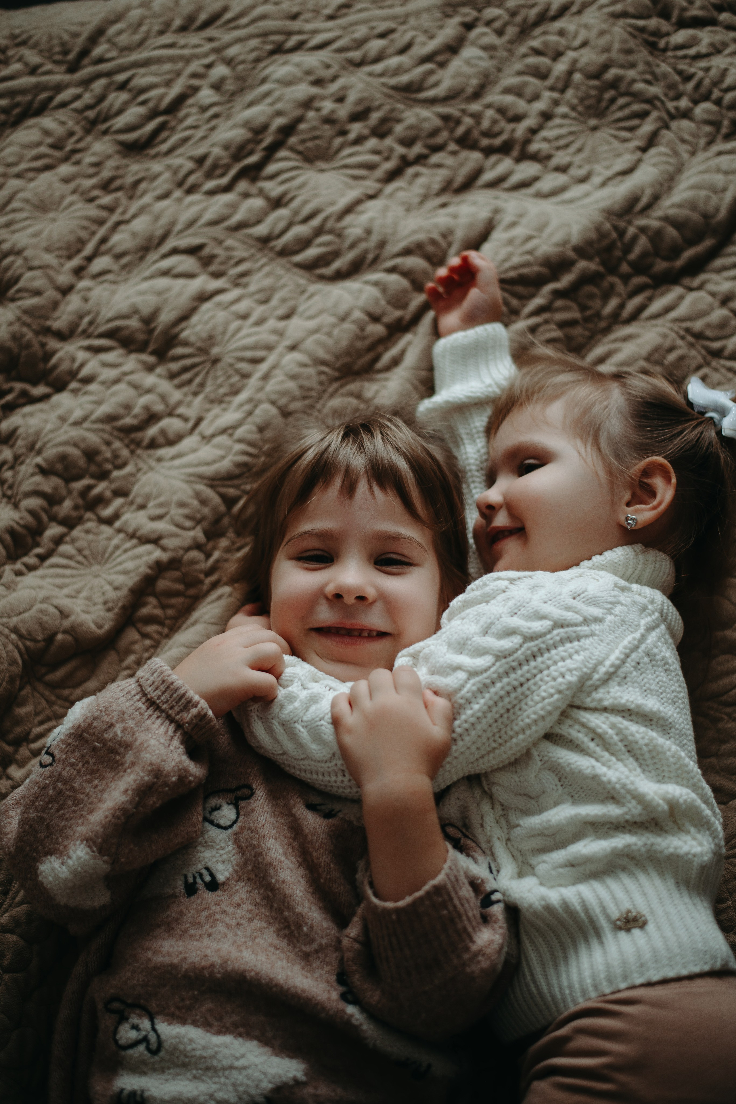 Ира, Вика и Софа. Ирина Метелица фотограф на Шикотане