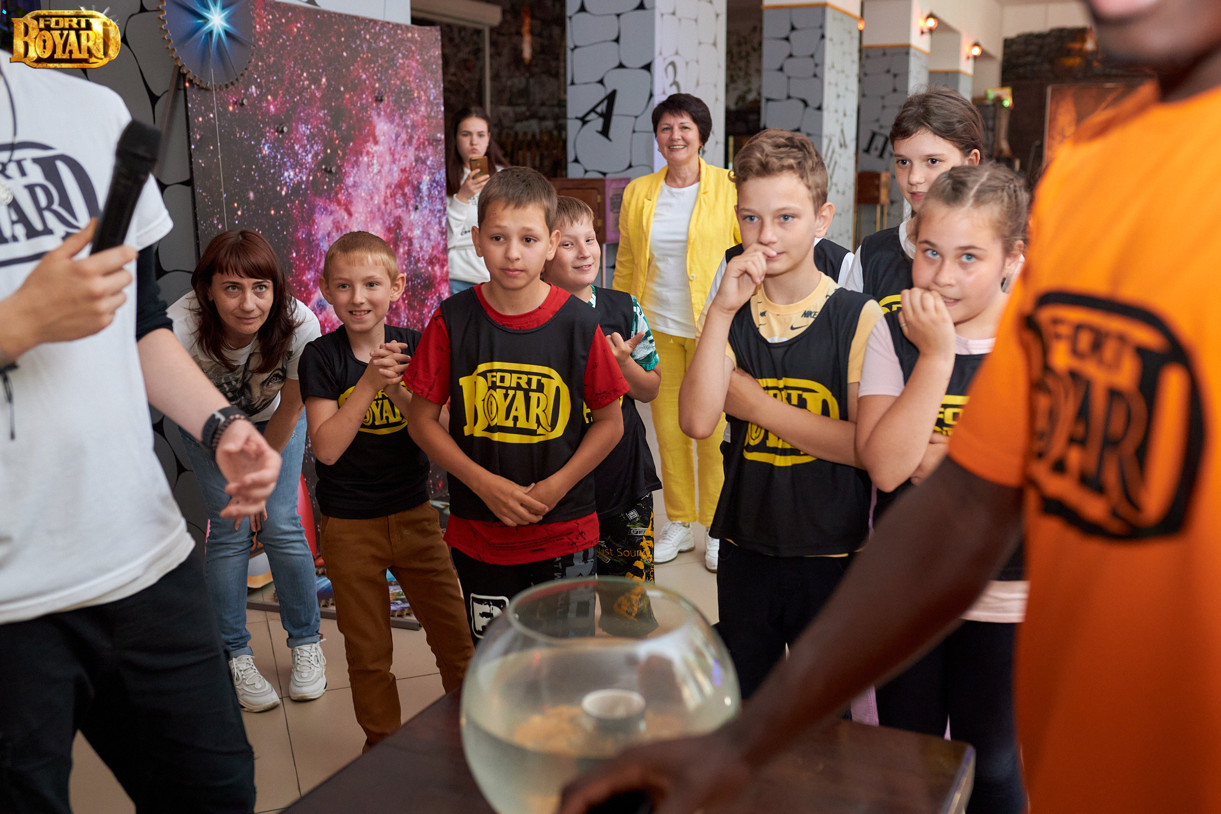 Форд Боярд. Выпускной 4 класс. Фотограф Валерий Савиовский