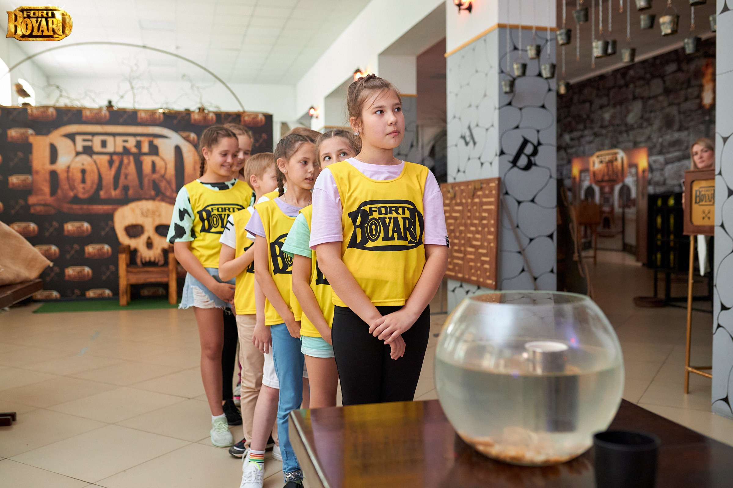 Форд Боярд. Выпускной 4 класс. Фотограф Валерий Савиовский