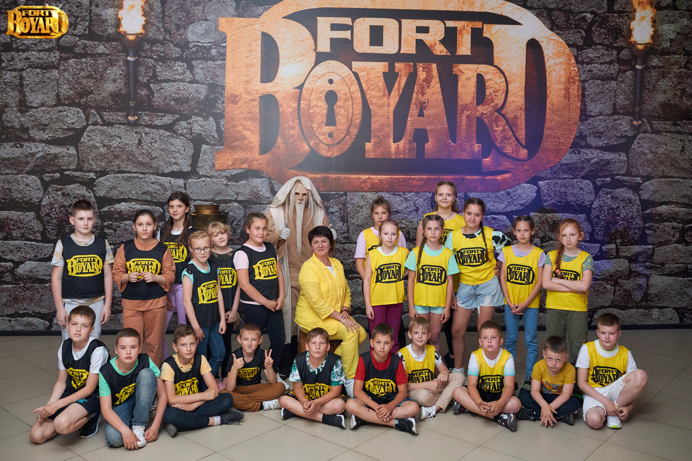 Форд Боярд. Выпускной 4 класс. Фотограф Валерий Савиовский