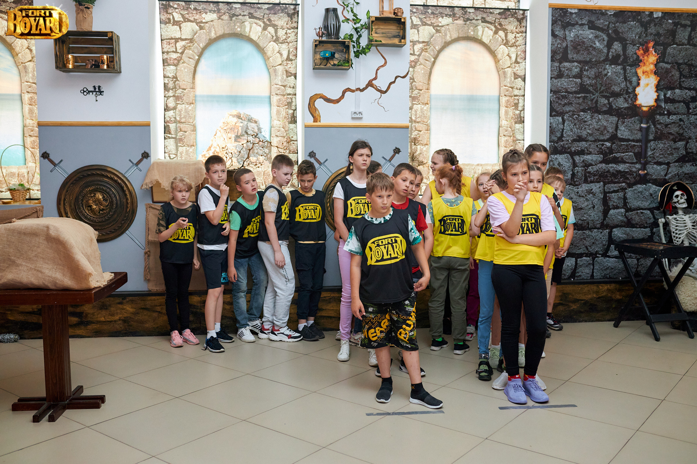 Форд Боярд. Выпускной 4 класс. Фотограф Валерий Савиовский