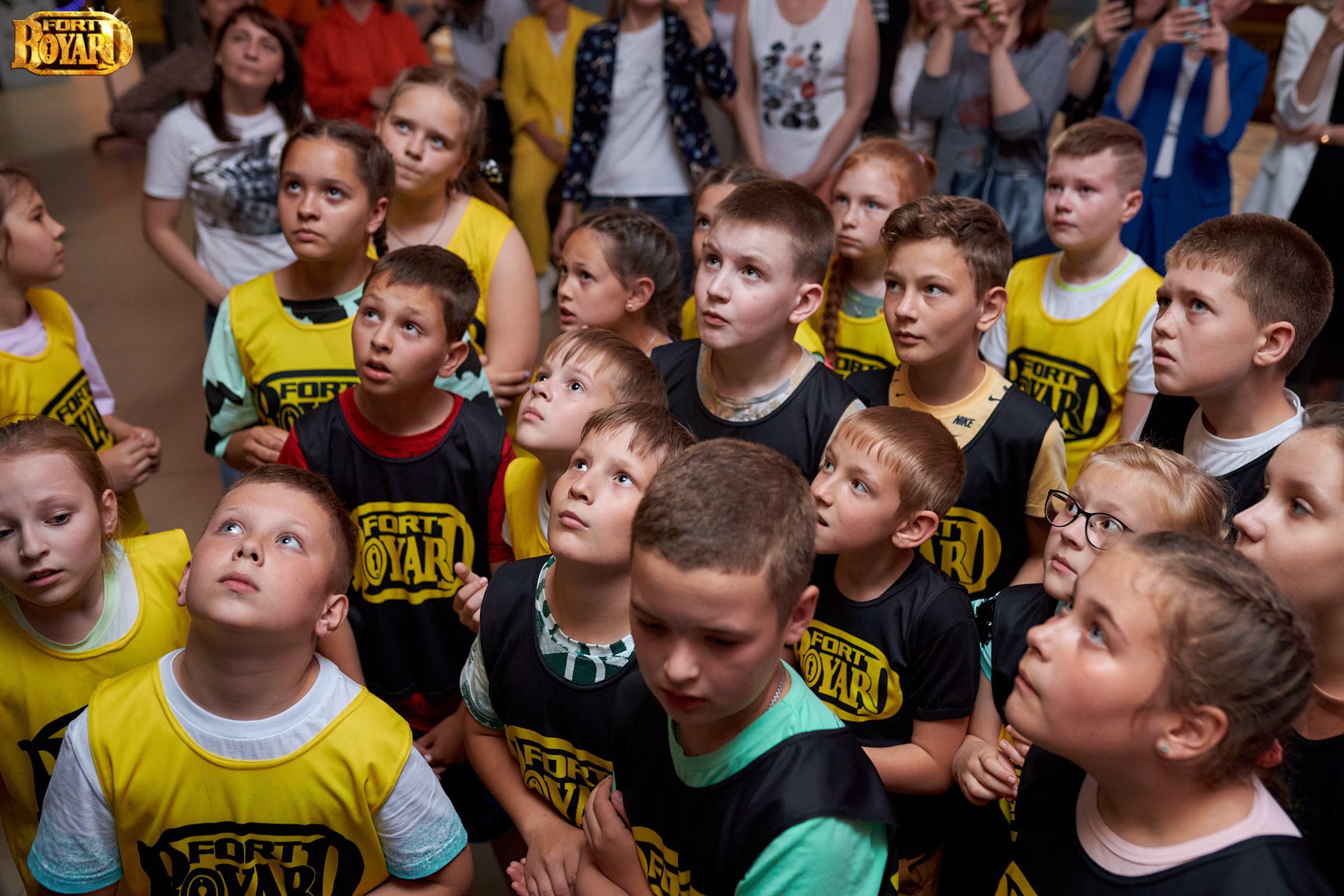 Форд Боярд. Выпускной 4 класс. Фотограф Валерий Савиовский