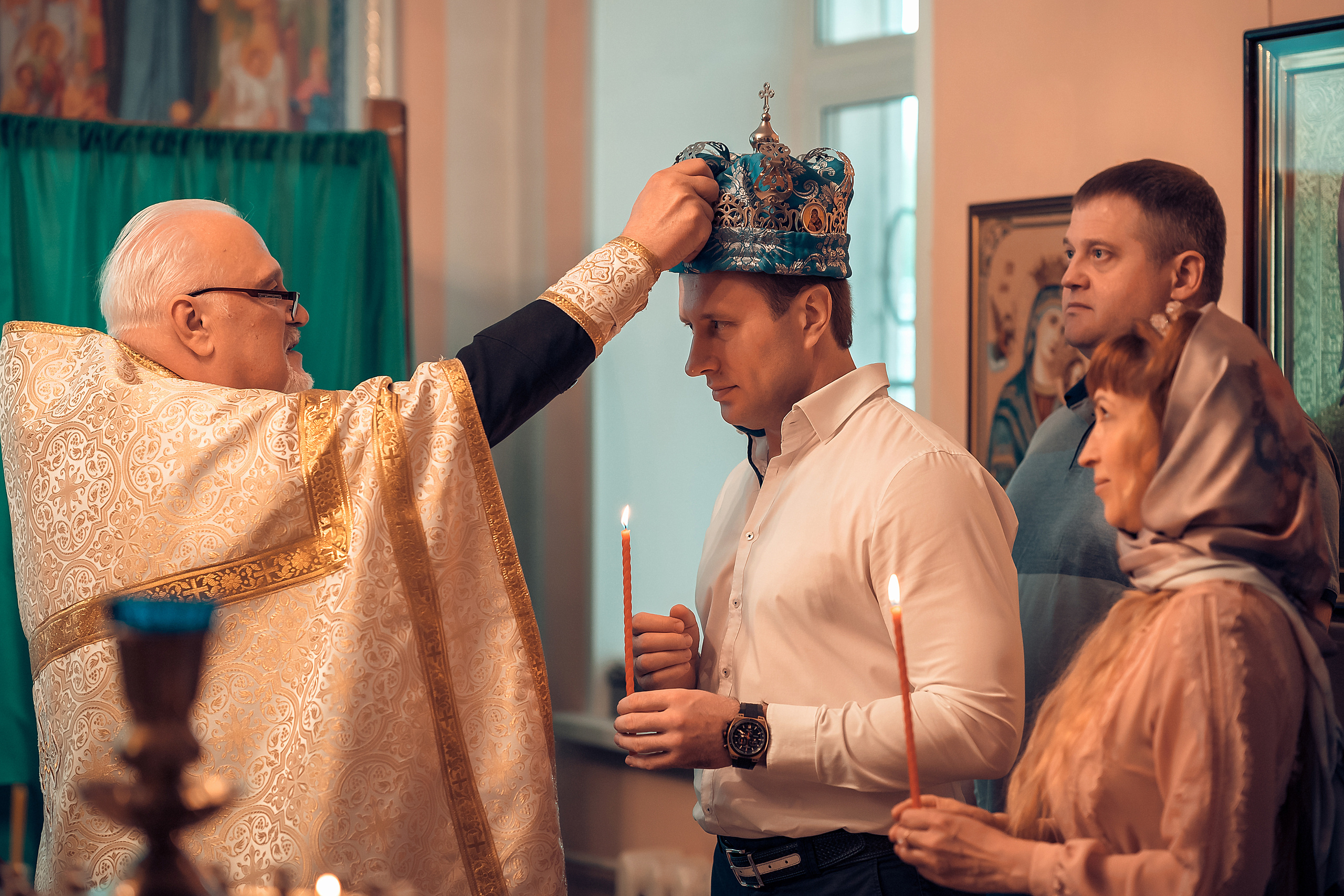 Таинство Венчания Евгения и Ирины Храм Праведного Иосифа Обручника. Фотограф на Крещение и Венчание в Красноярске Рамазанова Юлия