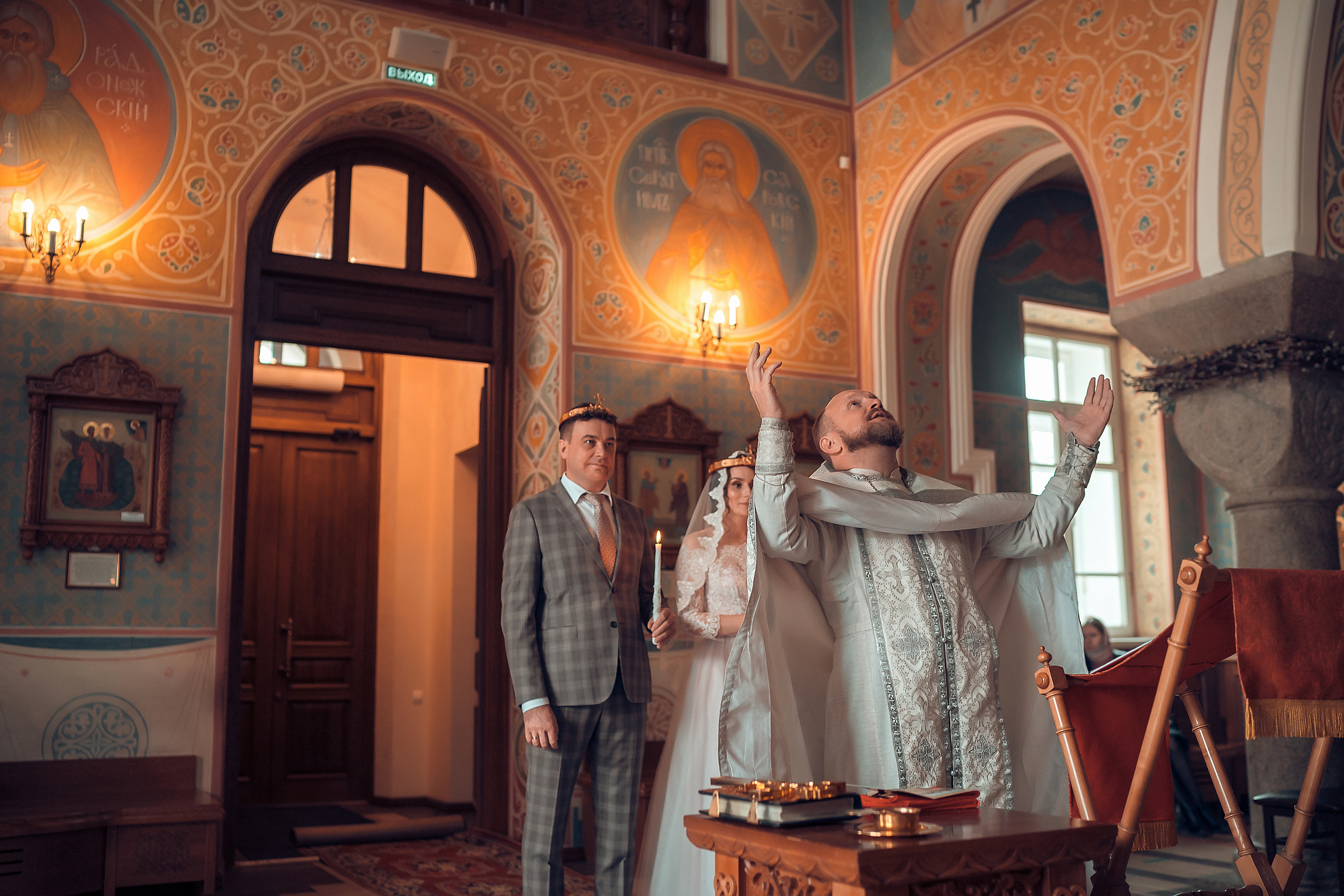 Венчание Александра и Ирины Храм Иоанна Предтечи. Фотограф на Крещение и Венчание в Красноярске Рамазанова Юлия