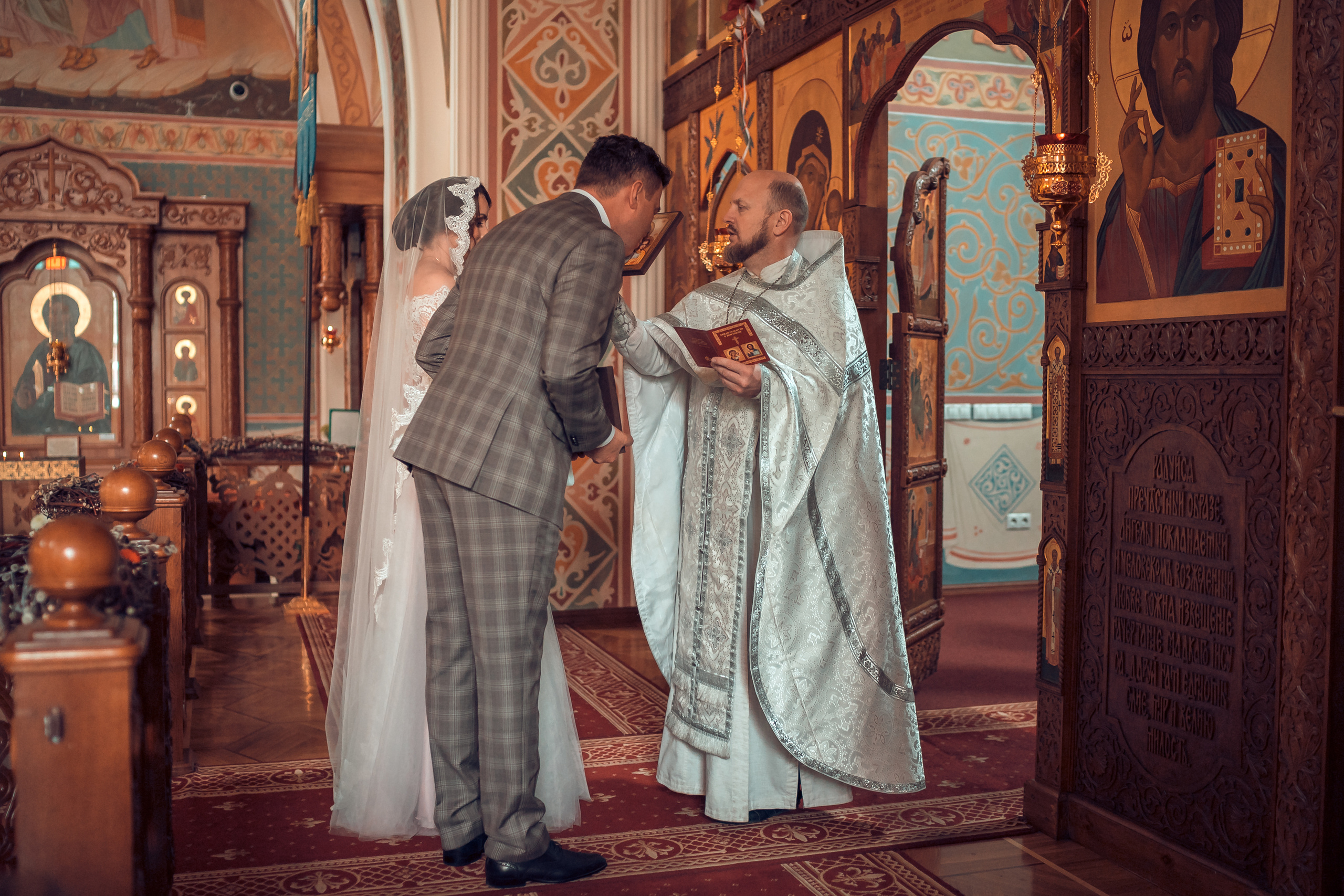 Венчание Александра и Ирины Храм Иоанна Предтечи. Фотограф на Крещение и Венчание в Красноярске Рамазанова Юлия