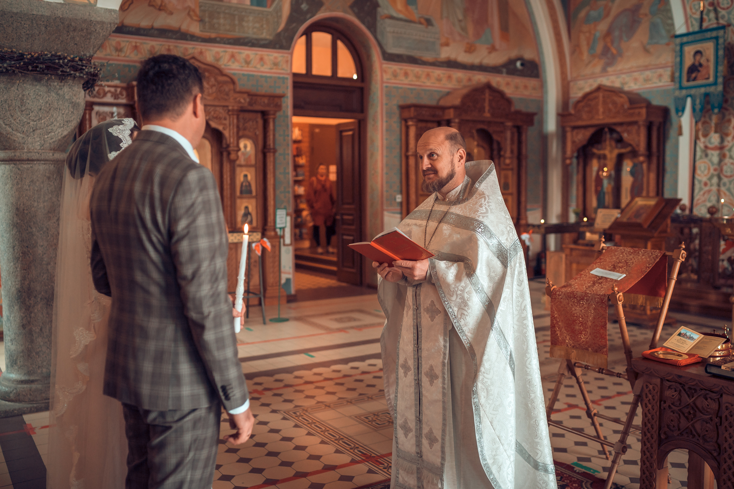 Венчание Александра и Ирины Храм Иоанна Предтечи. Фотограф на Крещение и Венчание в Красноярске Рамазанова Юлия