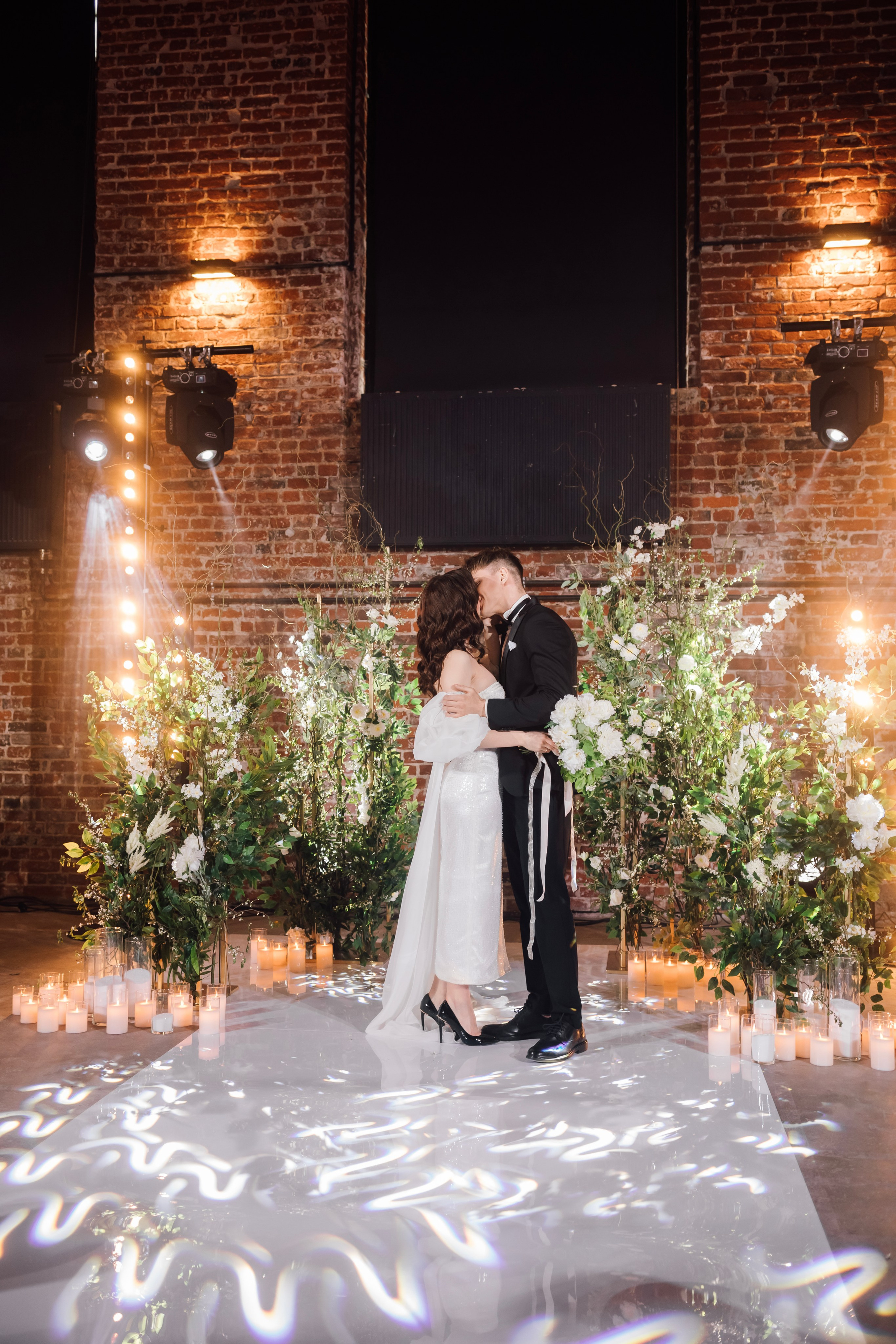 Мария и Алексей. Лофт. Свадебный и семейный фотограф в Москве Евгения Лисина