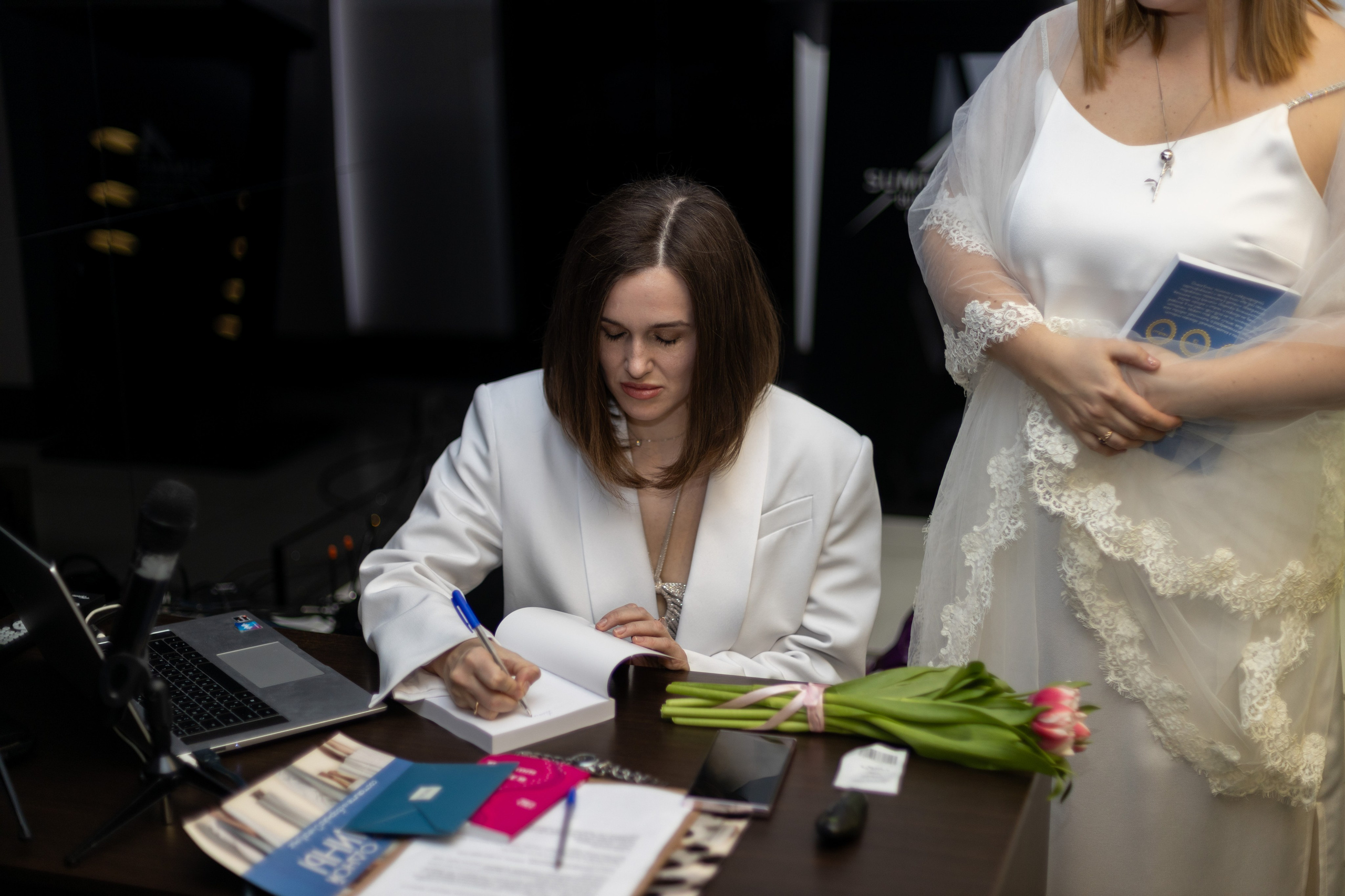 Презентация книги «История НИ одной женщины». Дацук Анна Фотограф из Екатеринбурга