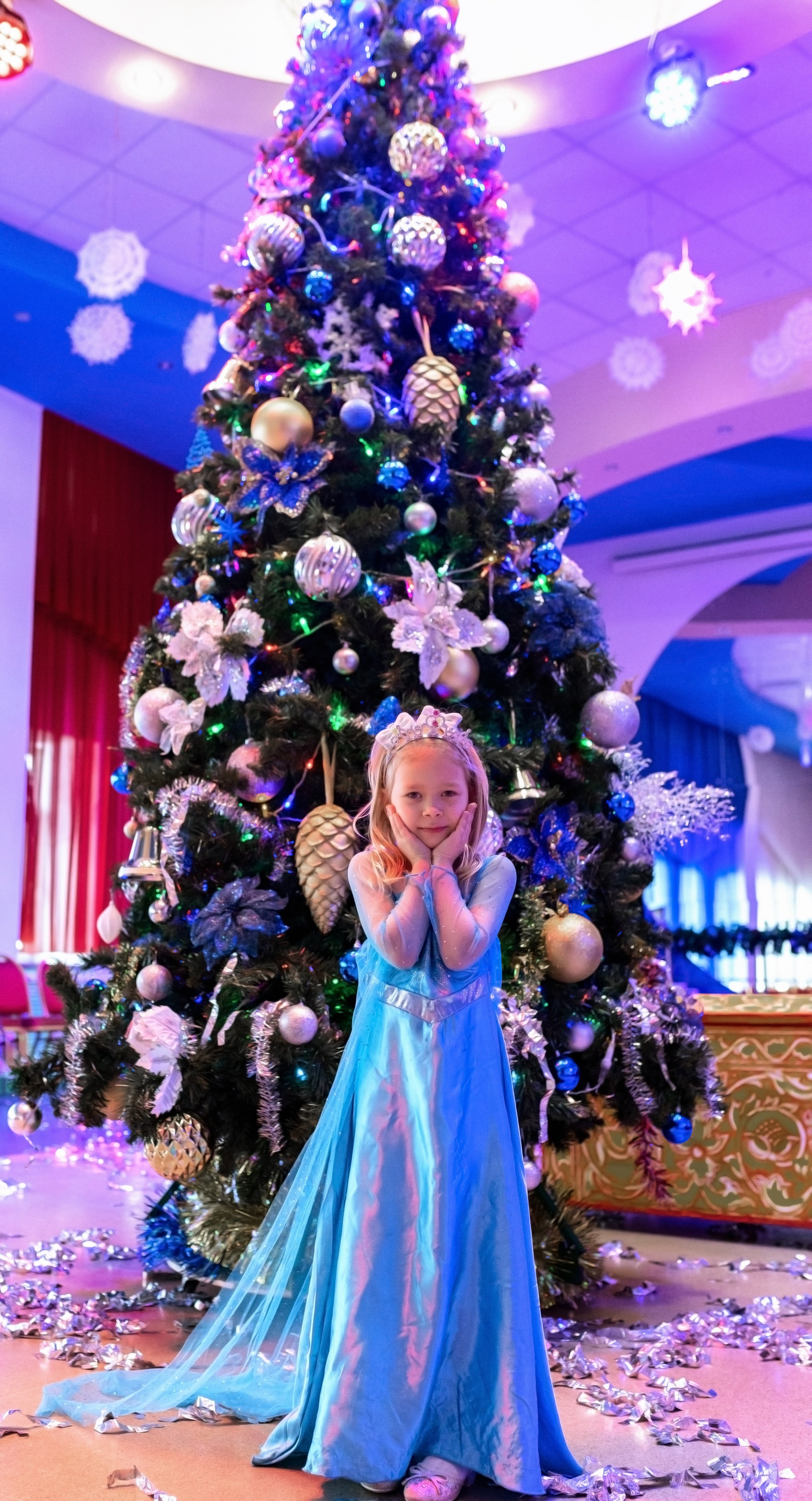 Утренник в ДОФ 04.01.25. Ольга Смирнова юрист, фотограф