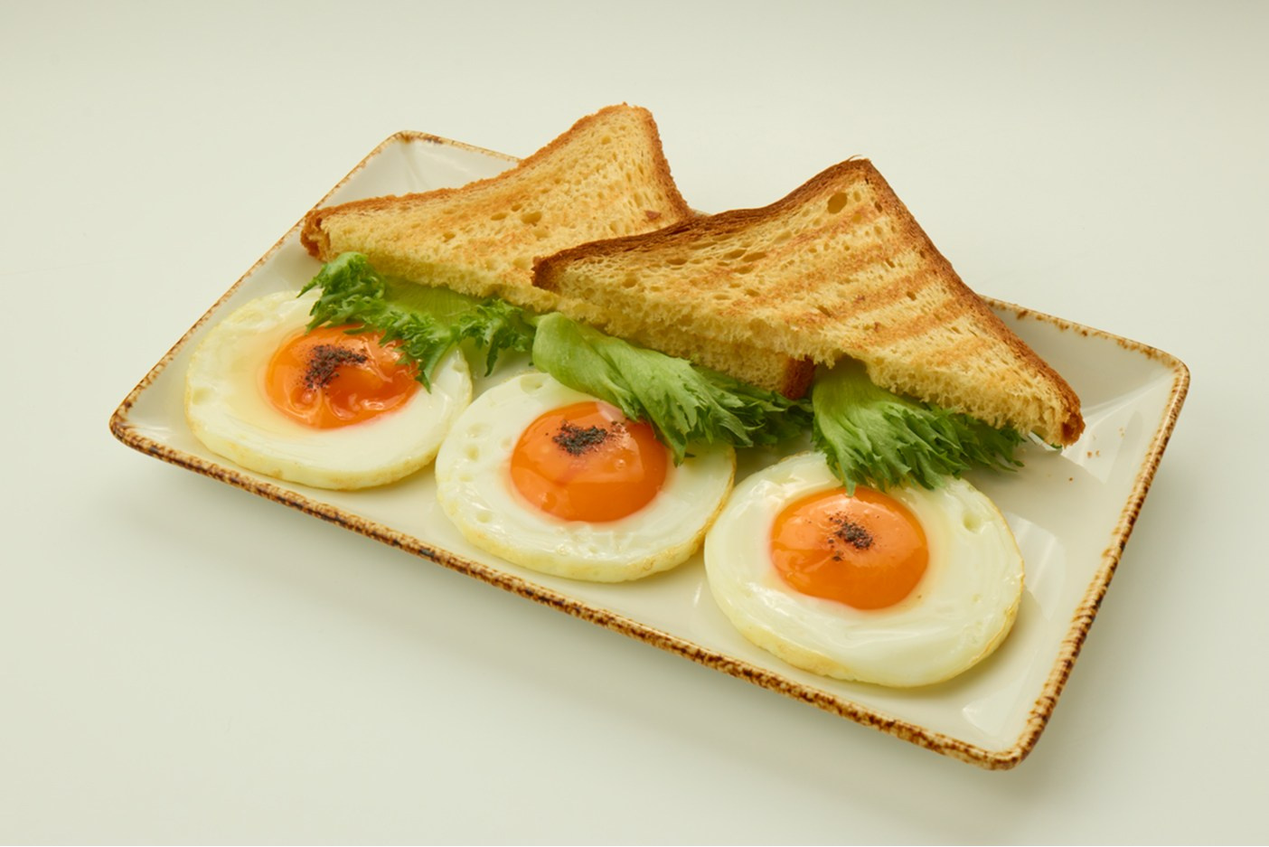 Атлас Еды. Commercial Photographer Tbilisi | Food & Product Photography | Vitaly Gorbachev