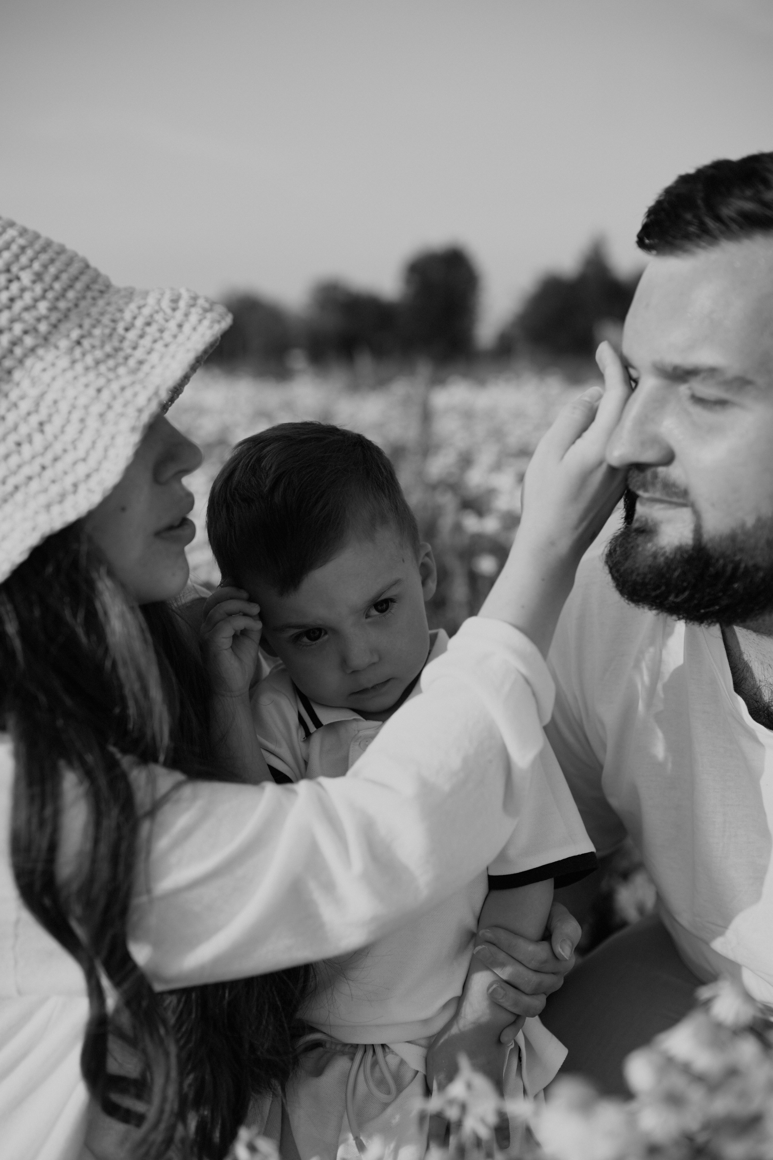 Рома, Оля, Максим и ромашки. Семейный и свадебный lifestyle-фотограф в Москве Мария Петрова