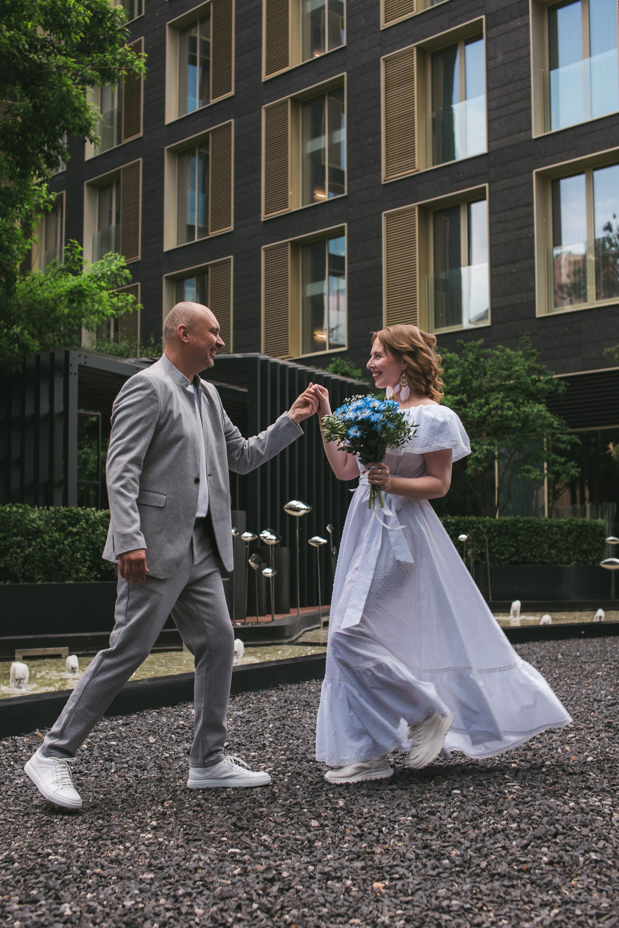 Свадебная прогулка с регистрацией. Семейный и художественный фотограф в Тюмени Юлия Логинова