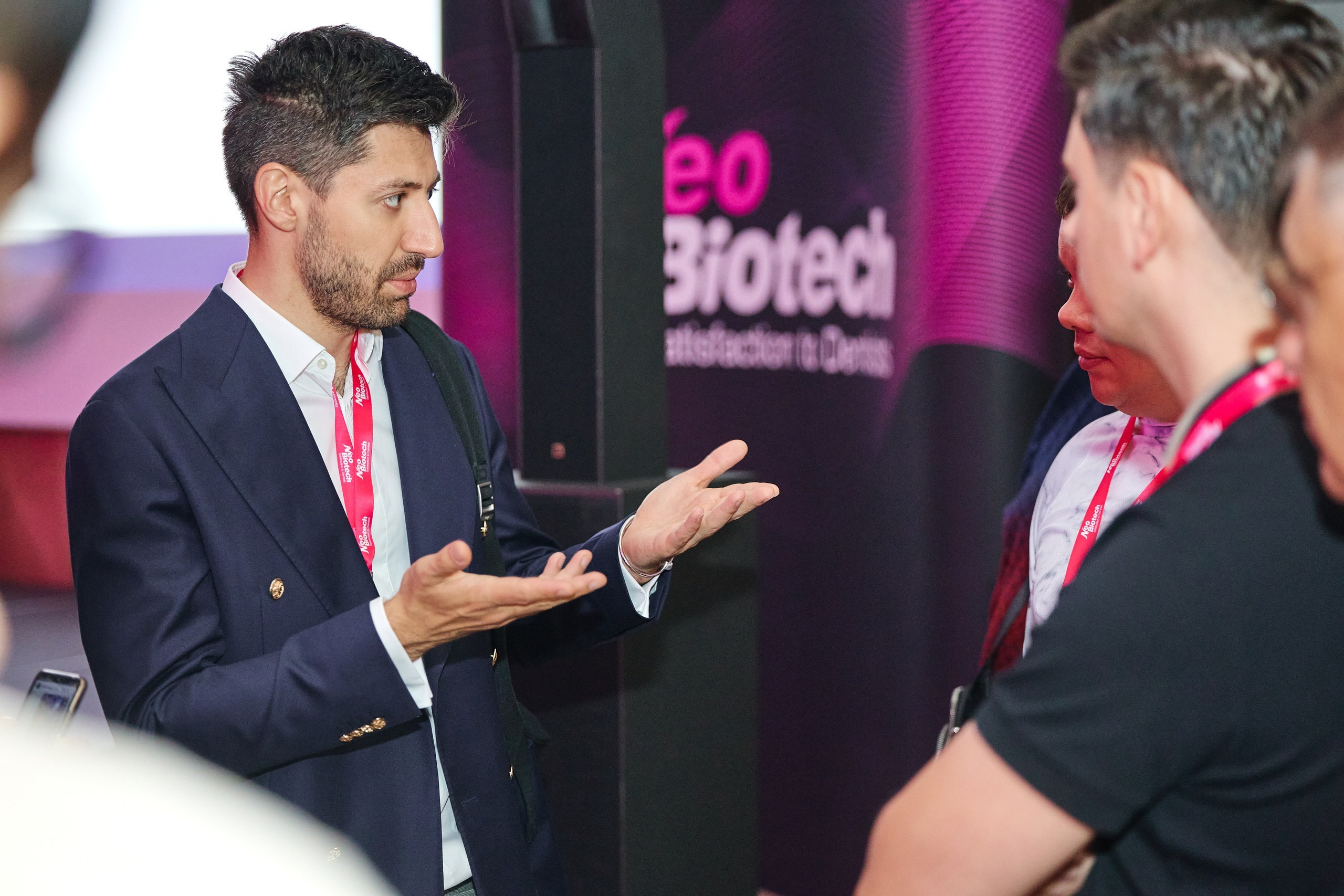 Конгресс имплантологов Neo Biotech 2025. Антон Артюшин, портретный фотограф. Москва