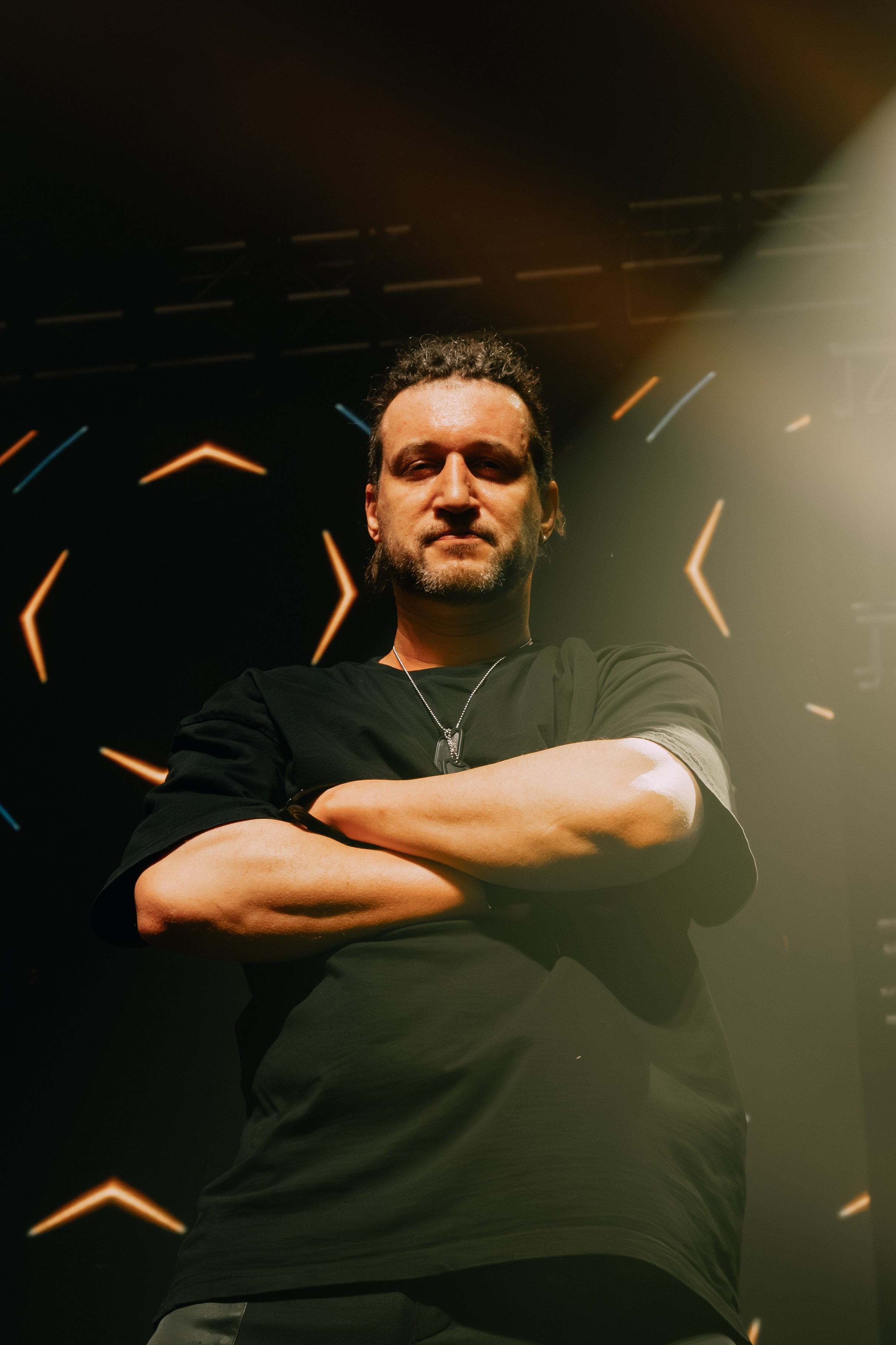 Дискотека 90-х. ОБЪЕКТИВно, он хорош | фото- и видеосъёмка в Брянске | Миша Напреенко