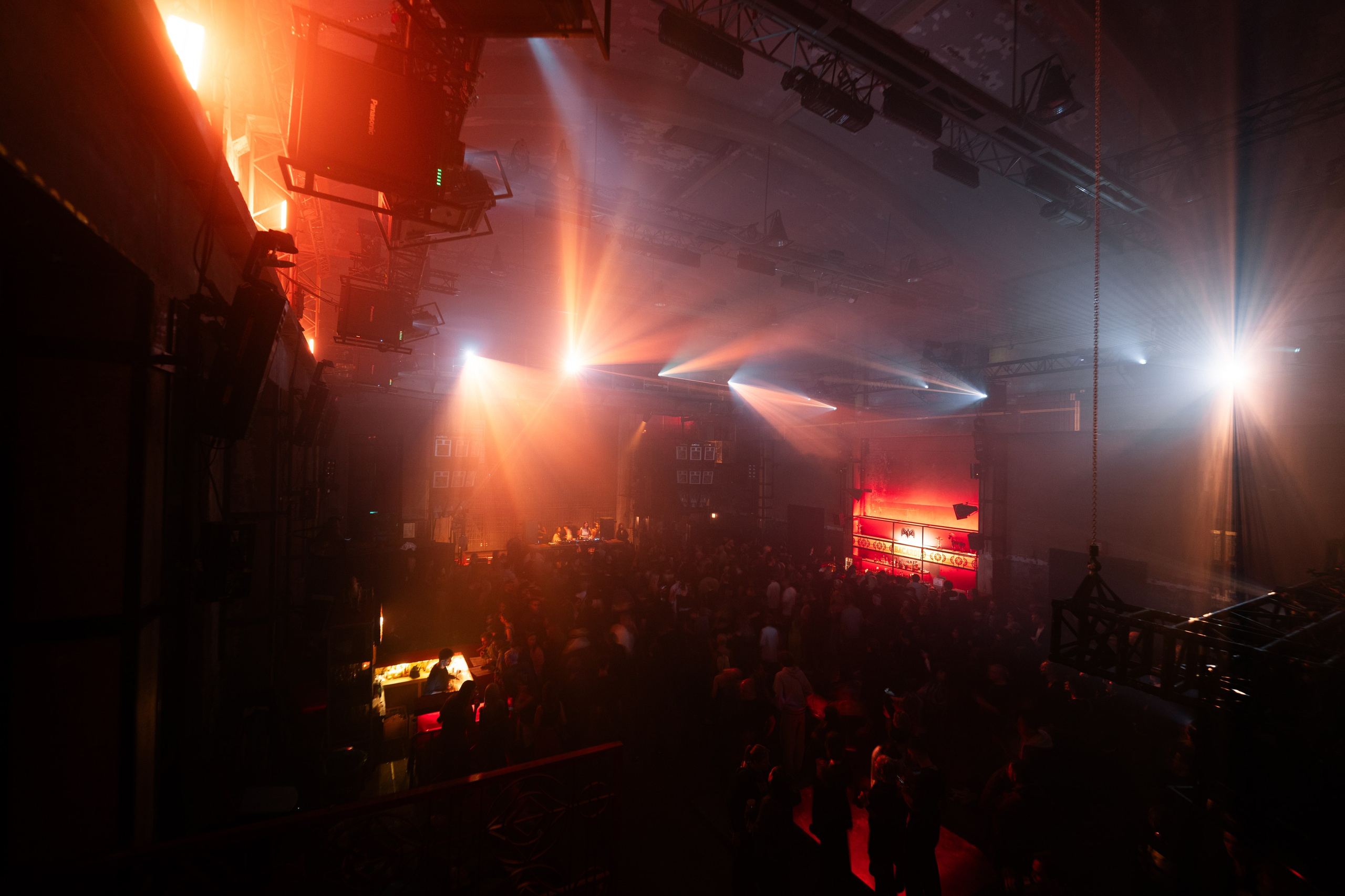 SICK YEARS, ARMA ╳ SILA SVETA. @tomrus: Рустам Шагиморданов — фотограф