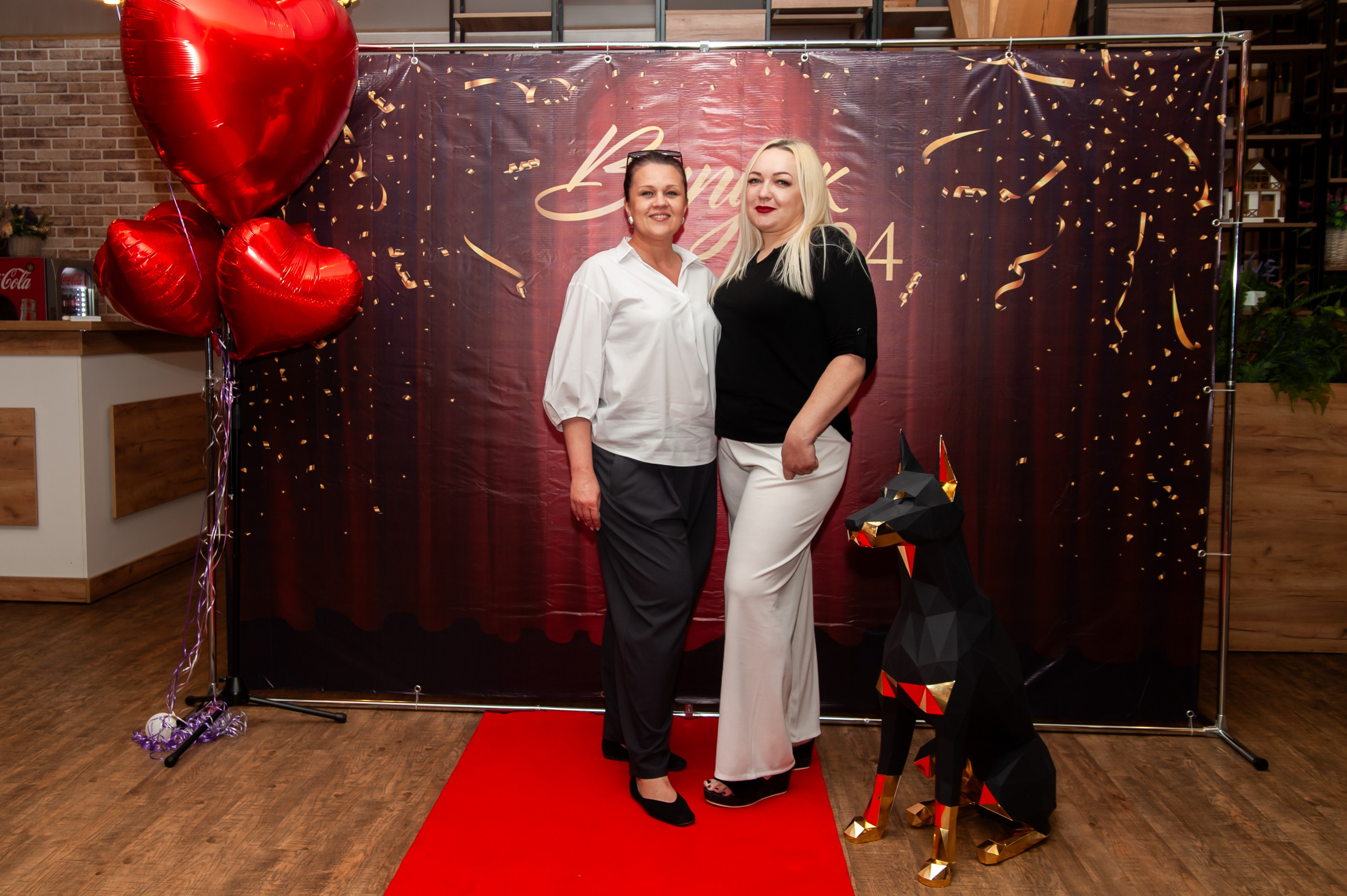 Выпускной МАОУ СОШ № 17 им. Эдуарда Есаяна. Свадебный и семейный фотограф Денис Лукьянов в Краснодаре, Краснодарском крае и Республике Крым