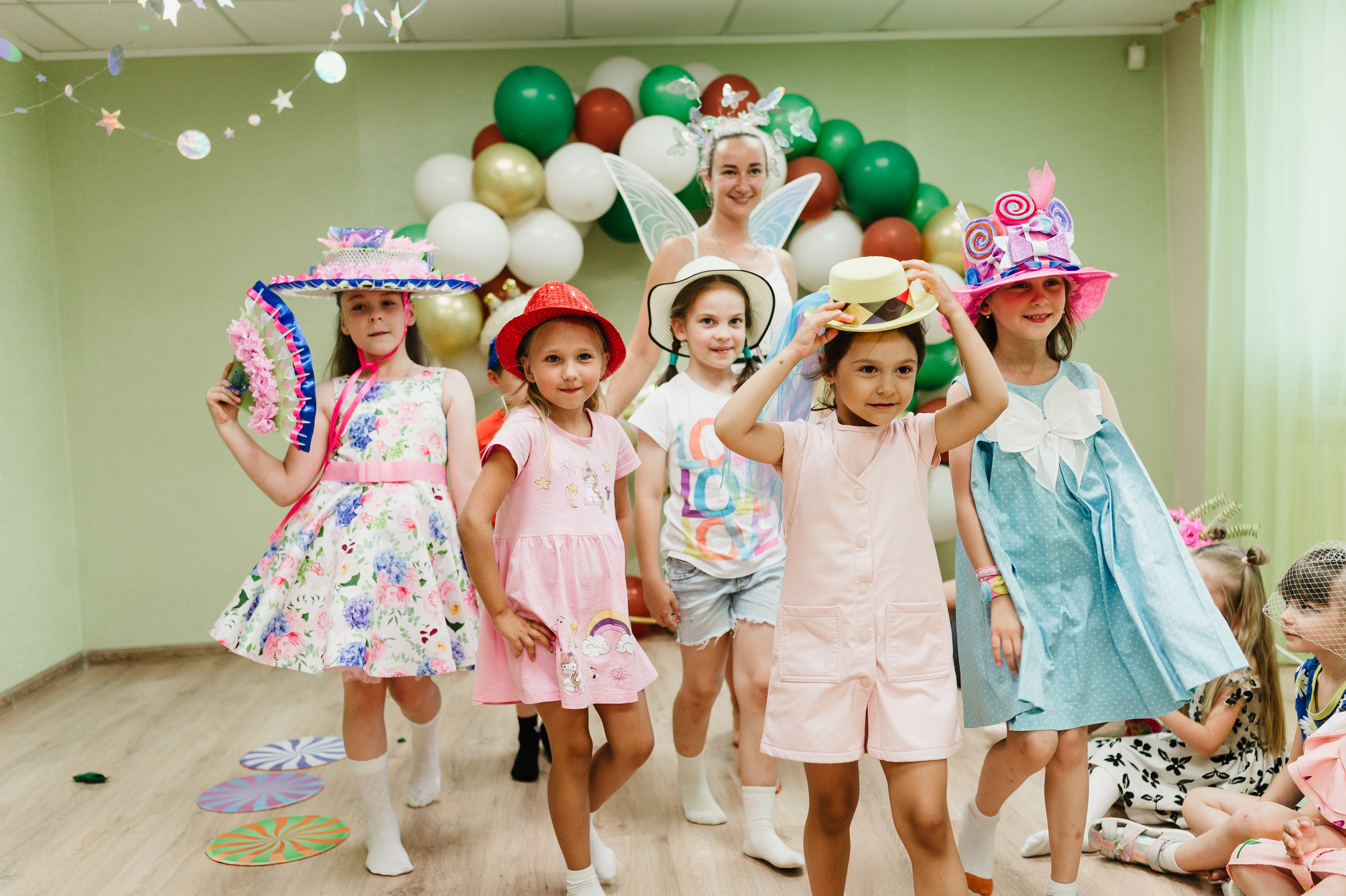 Шляпная вечеринка