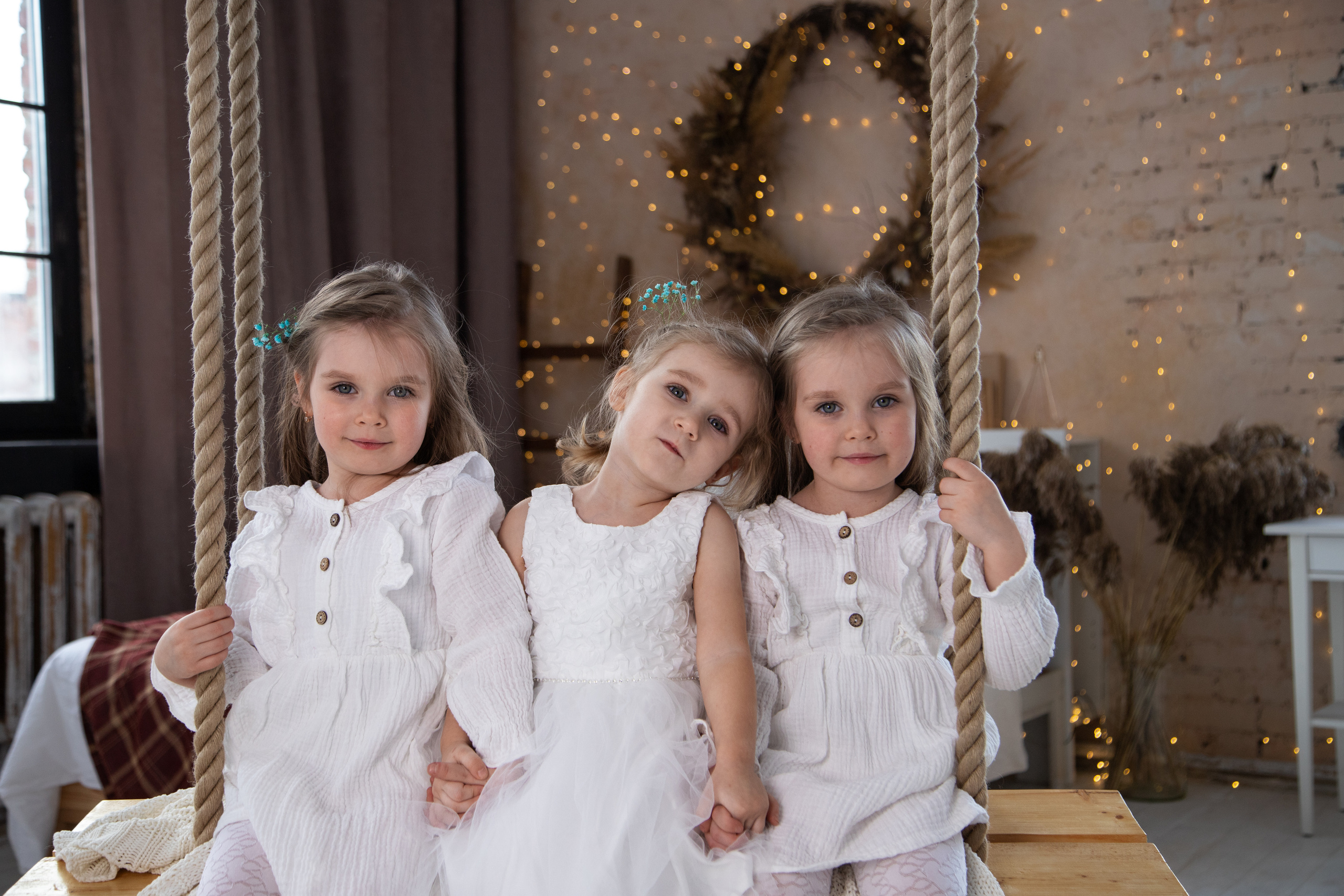 Семейная фотосессия, детские съемки, в студии и дома Сергиев Посад. Фотограф Марина Побединская