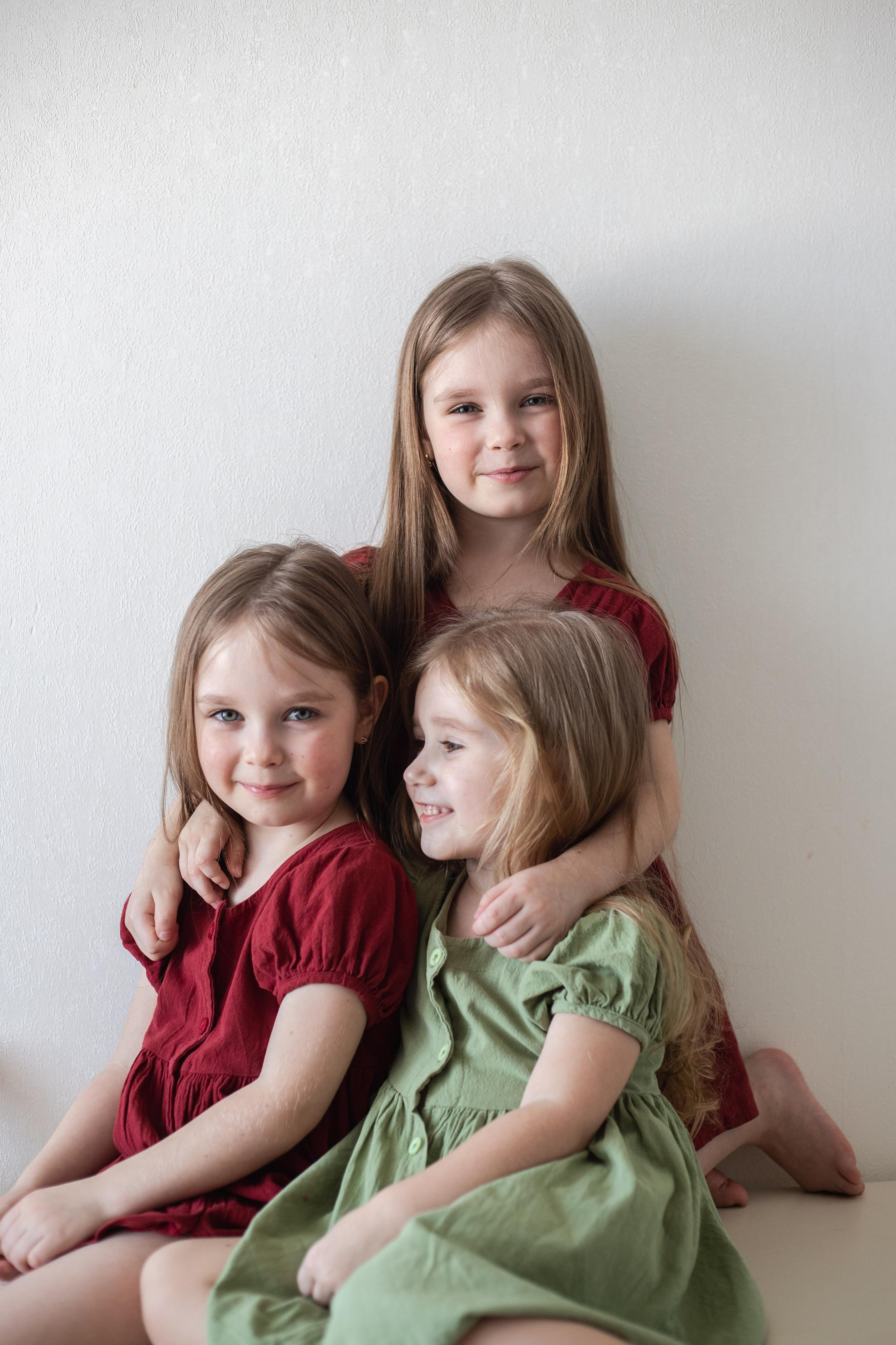 Семейная фотосессия, детские съемки, в студии и дома Сергиев Посад. Фотограф Марина Побединская