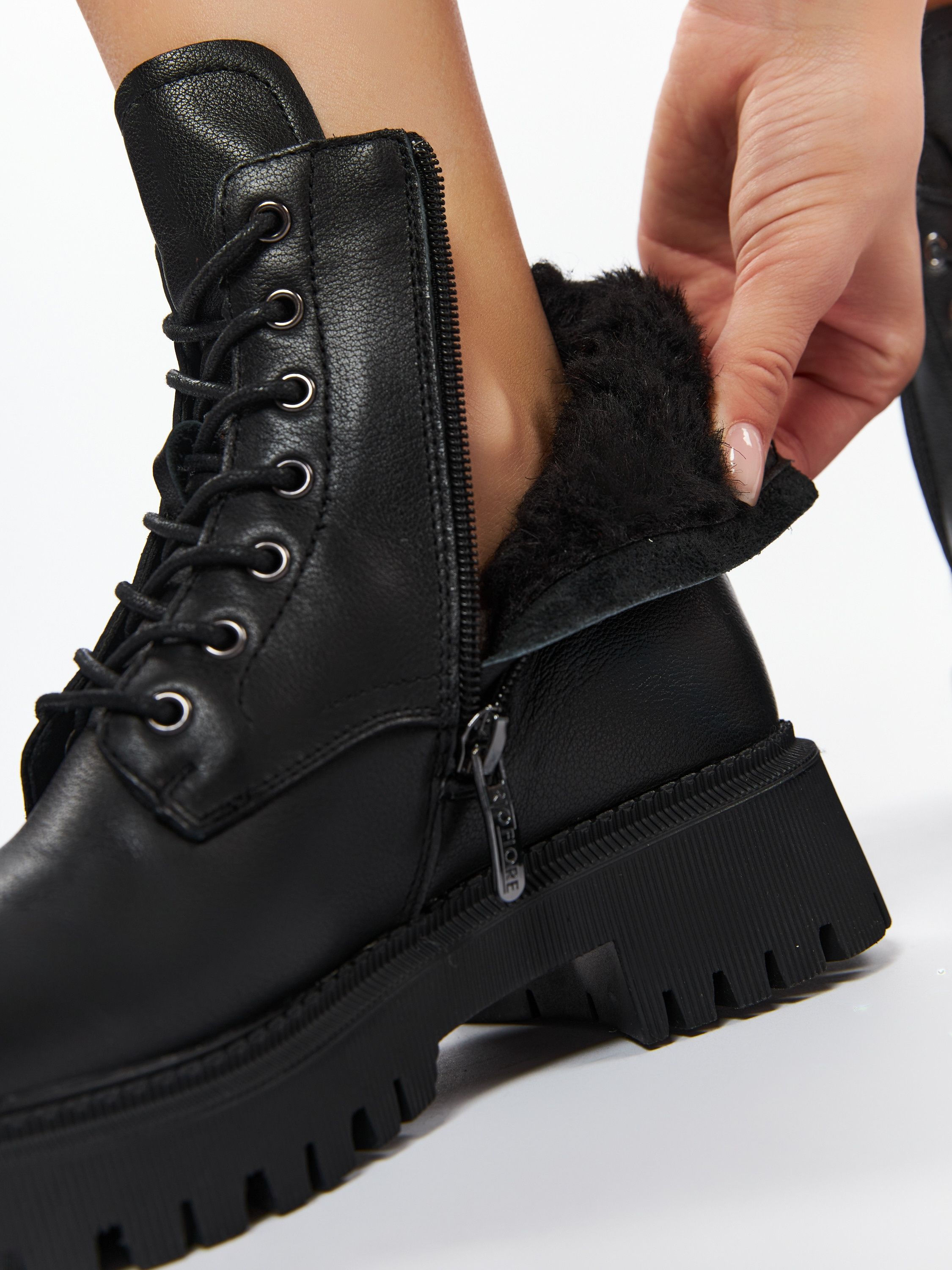 Профессиональная сьемка обуви Rio Fiore. Фотограф Мария Шулик