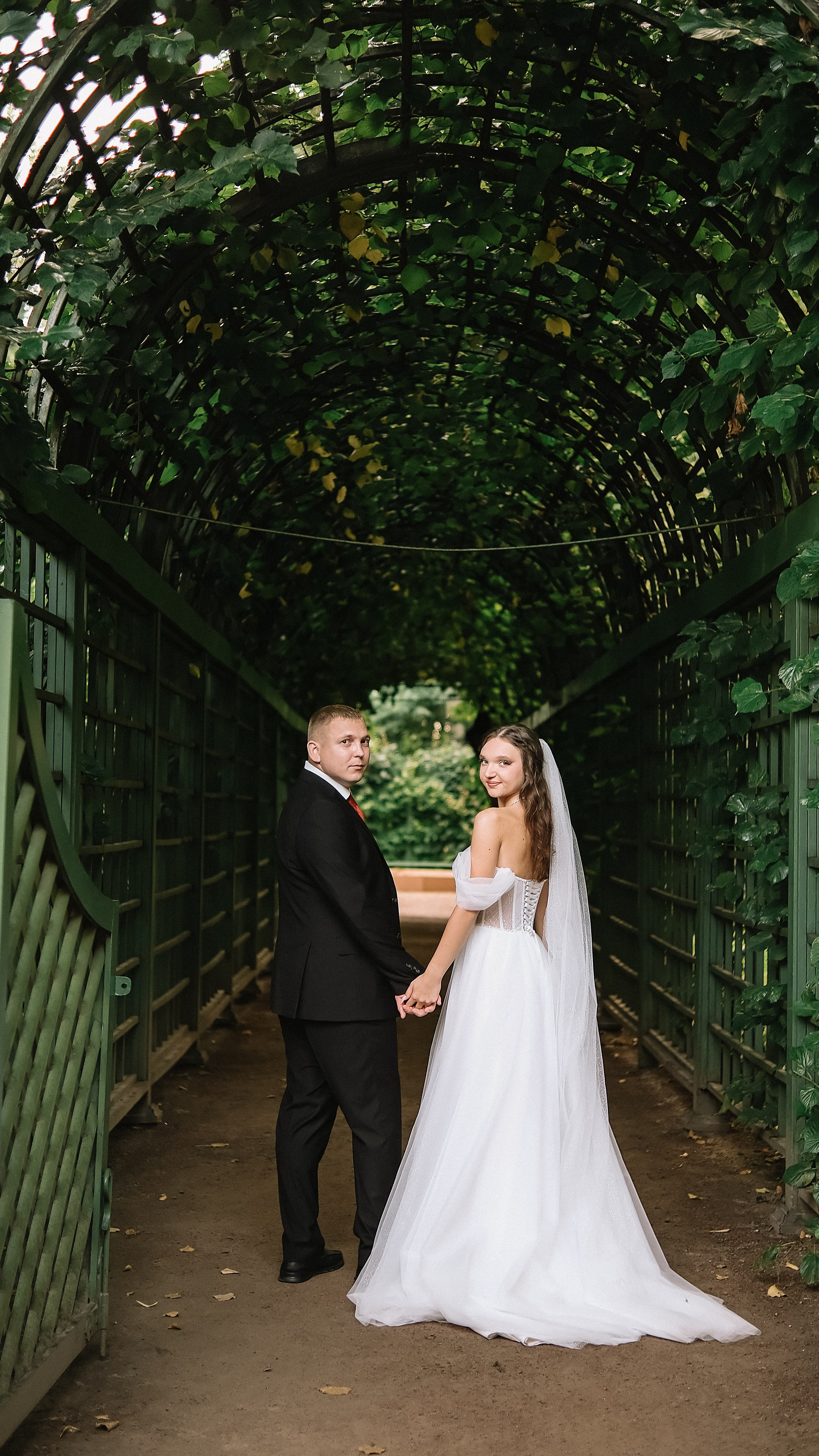 Вика и Коля. ДБ1. Phdkvmr.ru