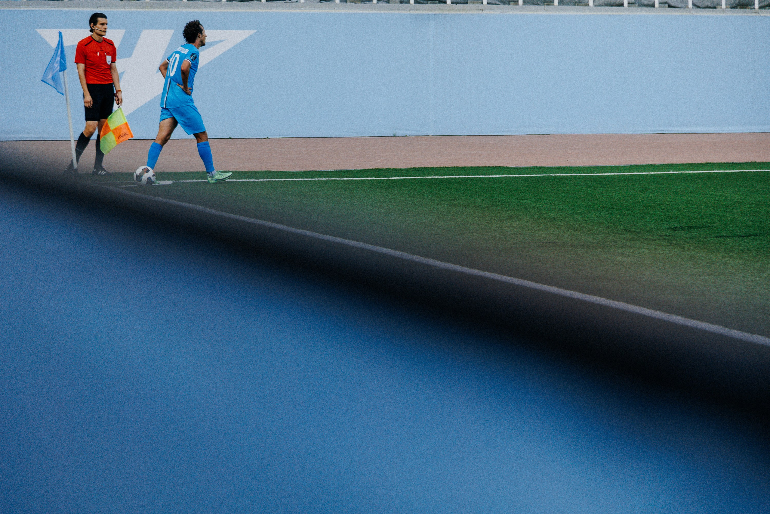 ФК ЧЕЛЯБИНСК Х ФК ВОЛГА. Репортажный фотограф Макс Брагин