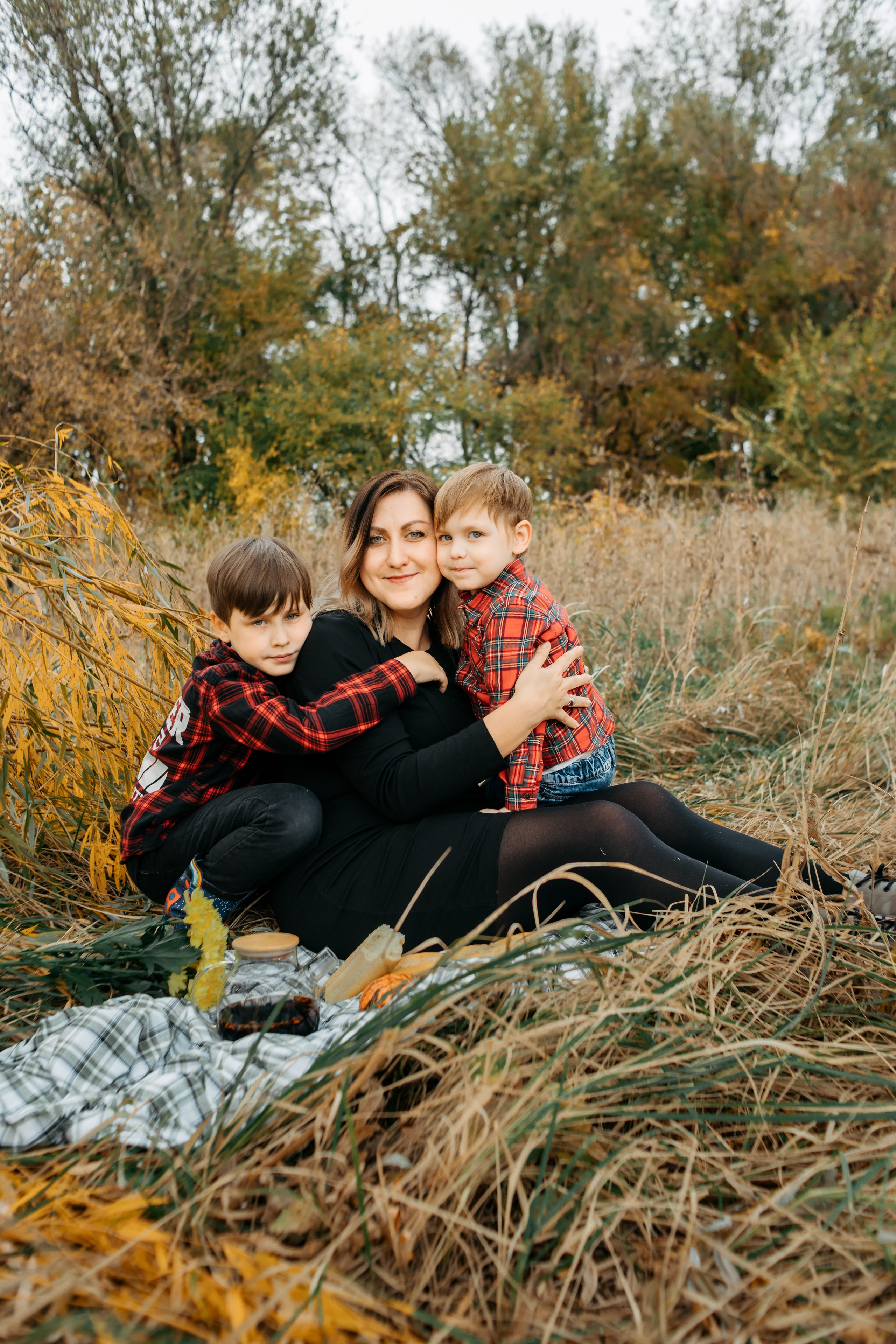 Семейная осенняя фотосессия на природе. Свадебный и семейный фотограф в Краснодарском крае Мария Данилкина