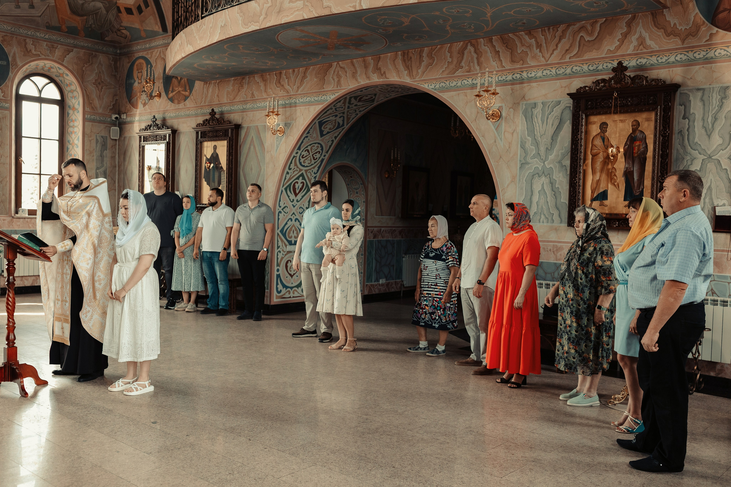 Фото съемка таинства крещения в Нижнем Новгороде. Алексей Шаров — свадебный и репортажный фотограф в Нижнем Новгороде