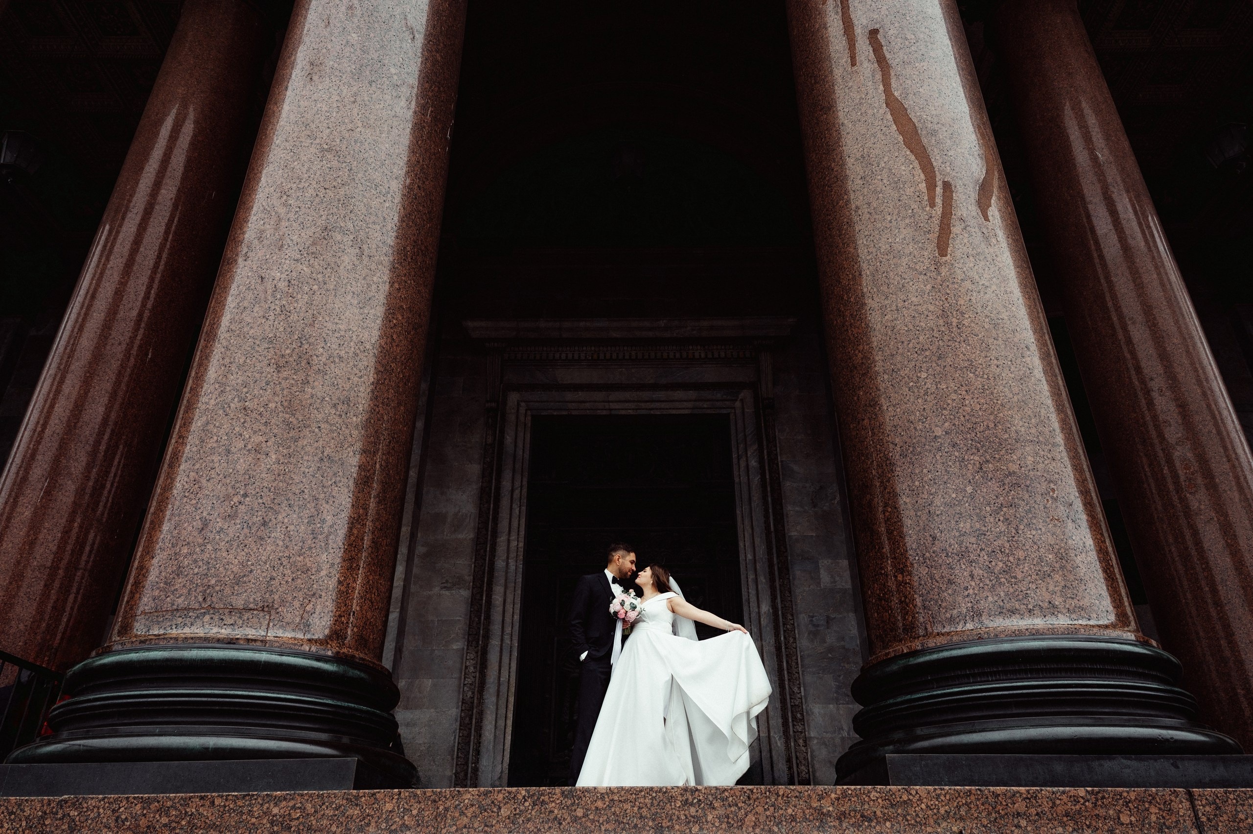 Свадебная фотосессия Артура и Виолетты. Фотограф в Санкт-Петербурге Александр Беляшов