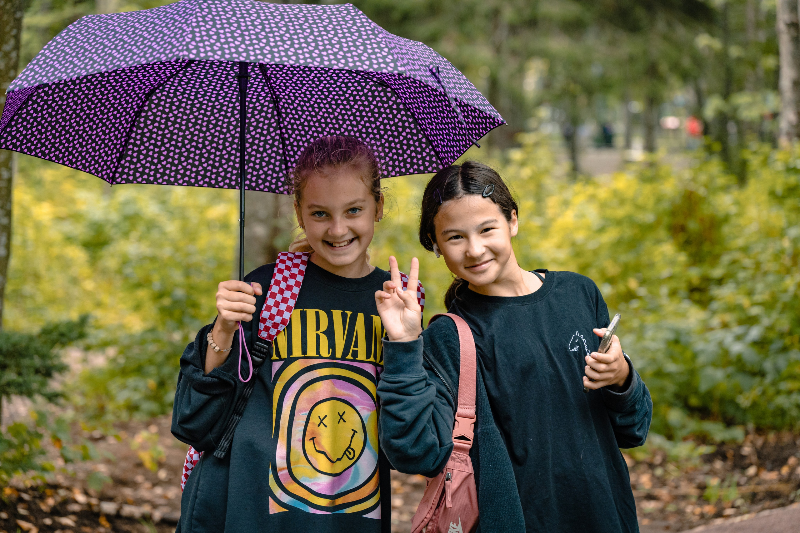 Школьная. Фотограф. г. Южно-Сахалинск. Олег Толстов