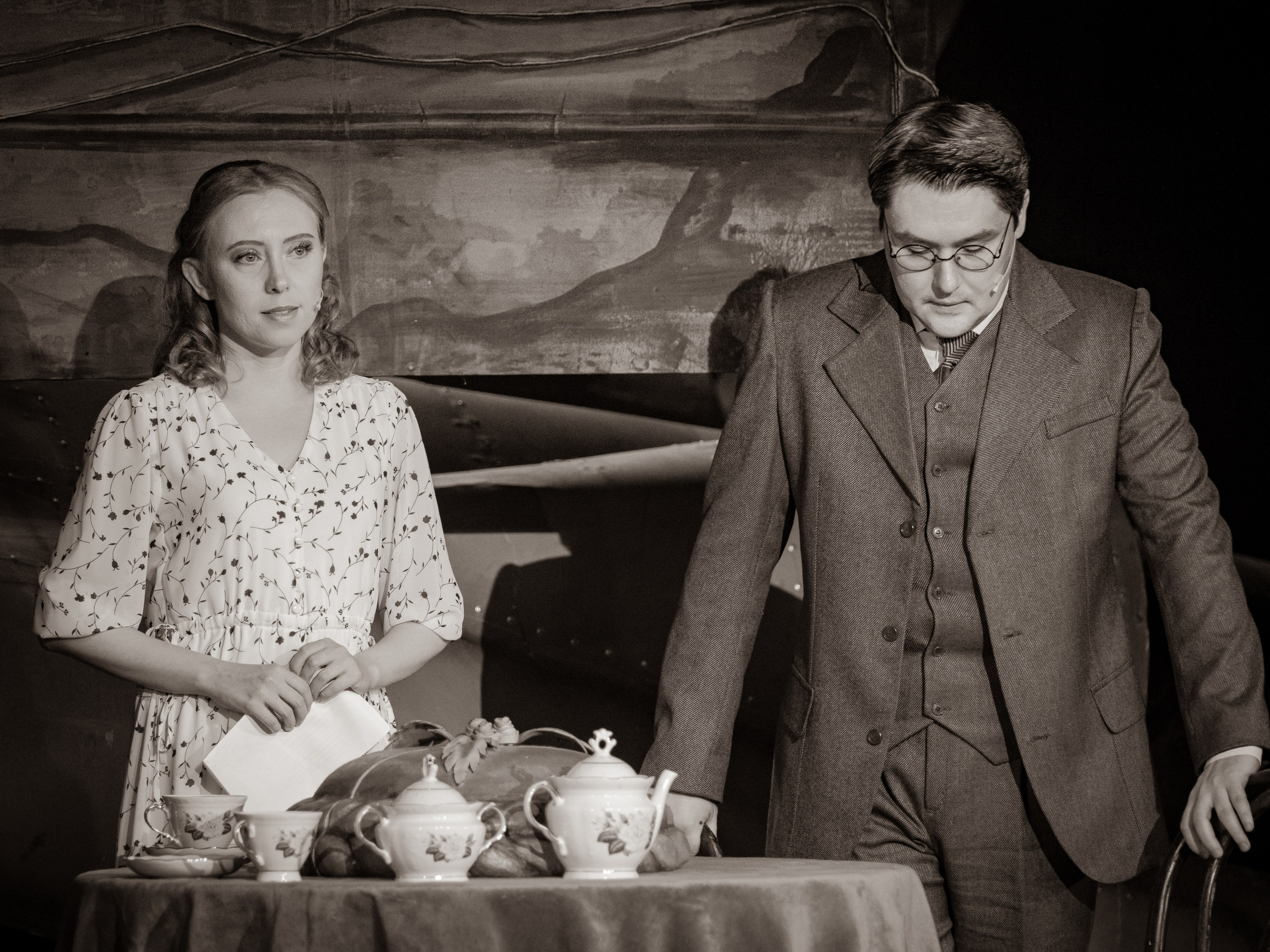 2 капитана. Фотограф. г. Южно-Сахалинск. Олег Толстов