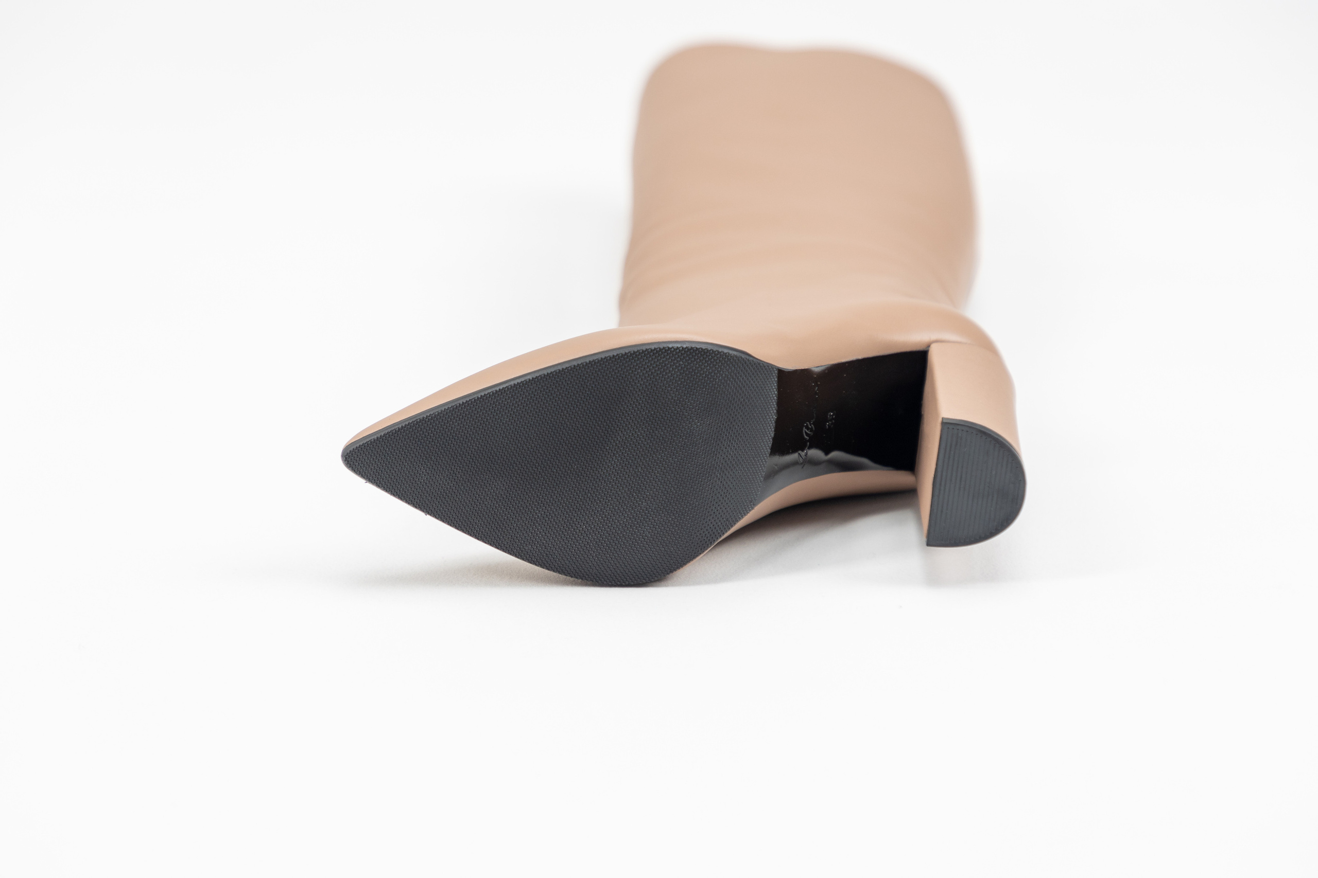 Съёмка для бренда SoBreen. Коммерческий фотограф Андрей Тремасов