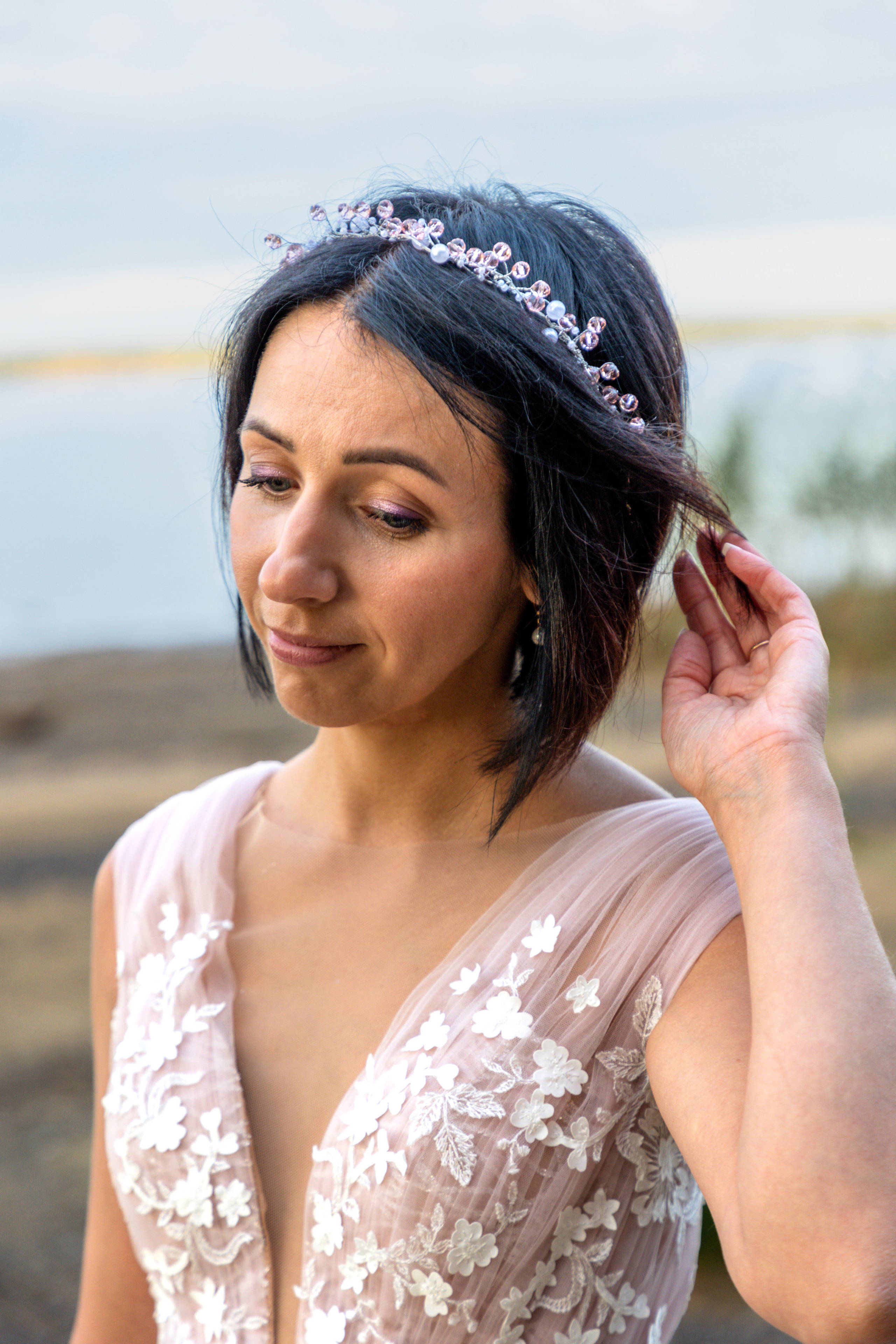 Фотосессия в лесу с дымом и цветным светом. Коммерческий фотограф Андрей Тремасов