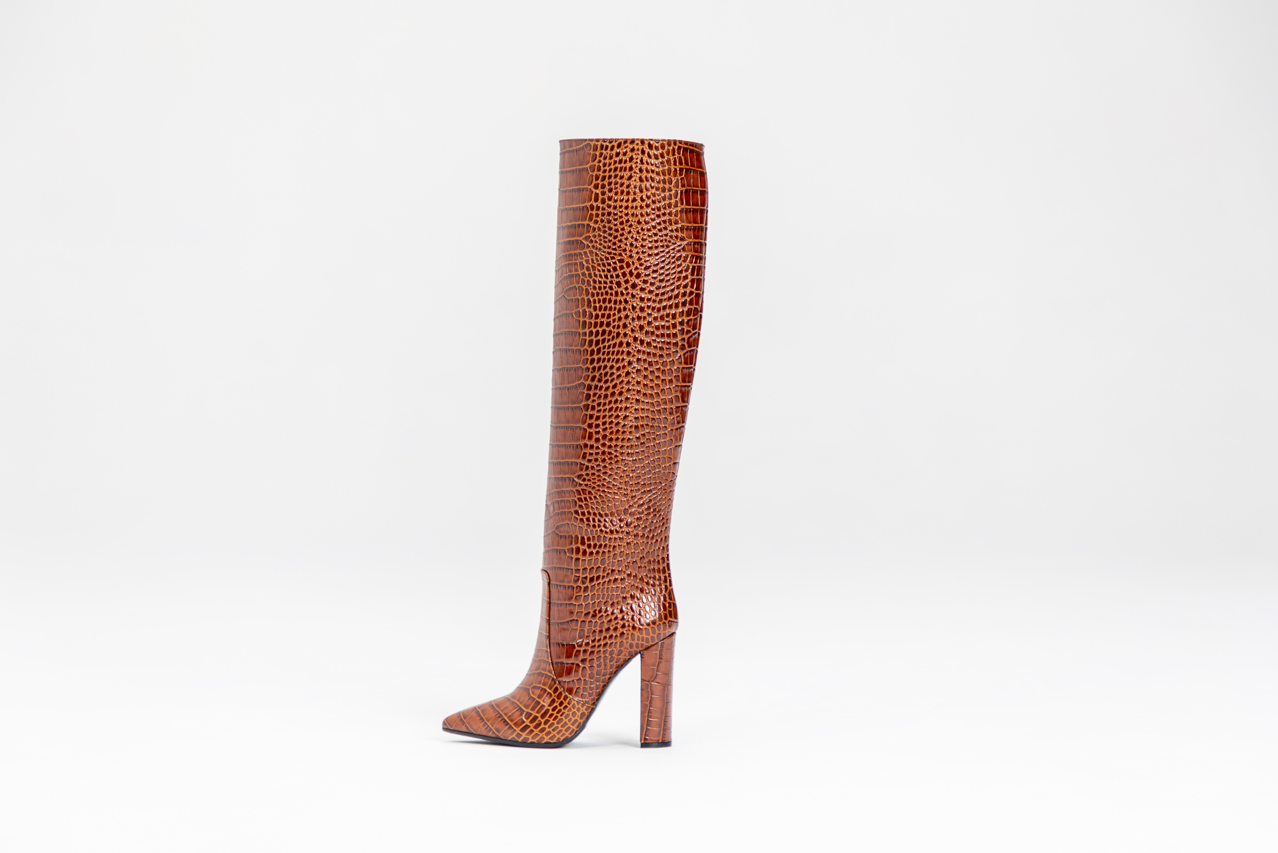 Съёмка для бренда SoBreen. Коммерческий фотограф Андрей Тремасов