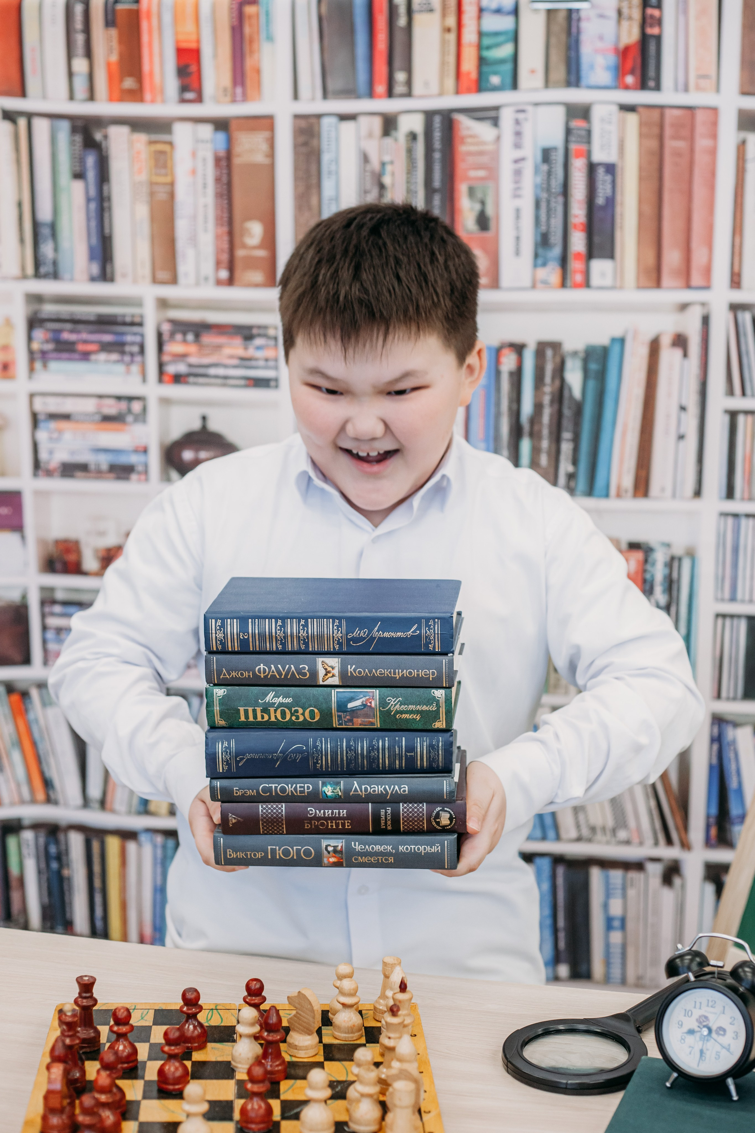 Школьники в студии. Фотограф Бурятия. Печать фотокниг