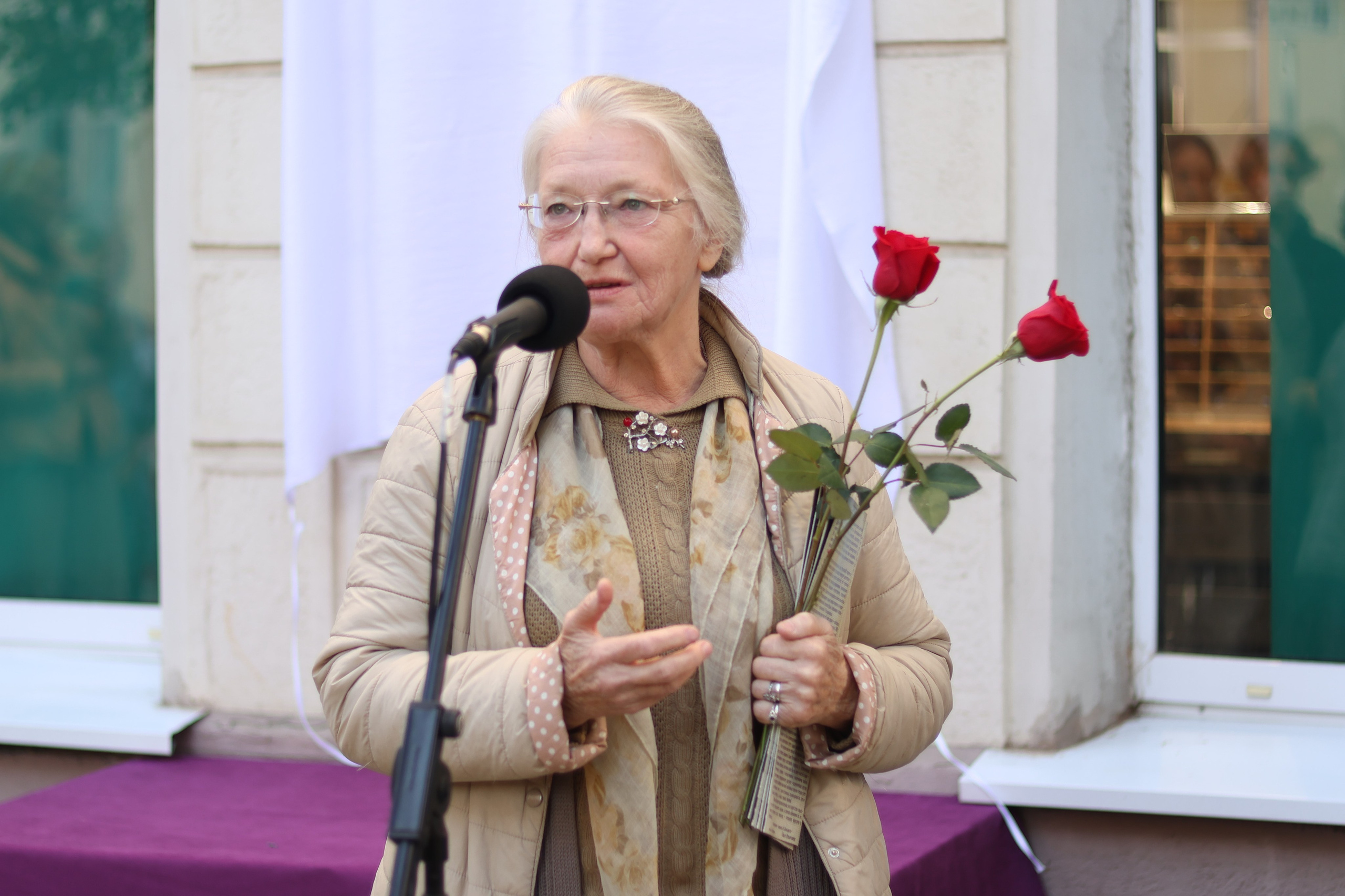 Открытие памятной доски С. В. Сотничевской. Лунева Дарья — портретная и театральная фотография в Туле