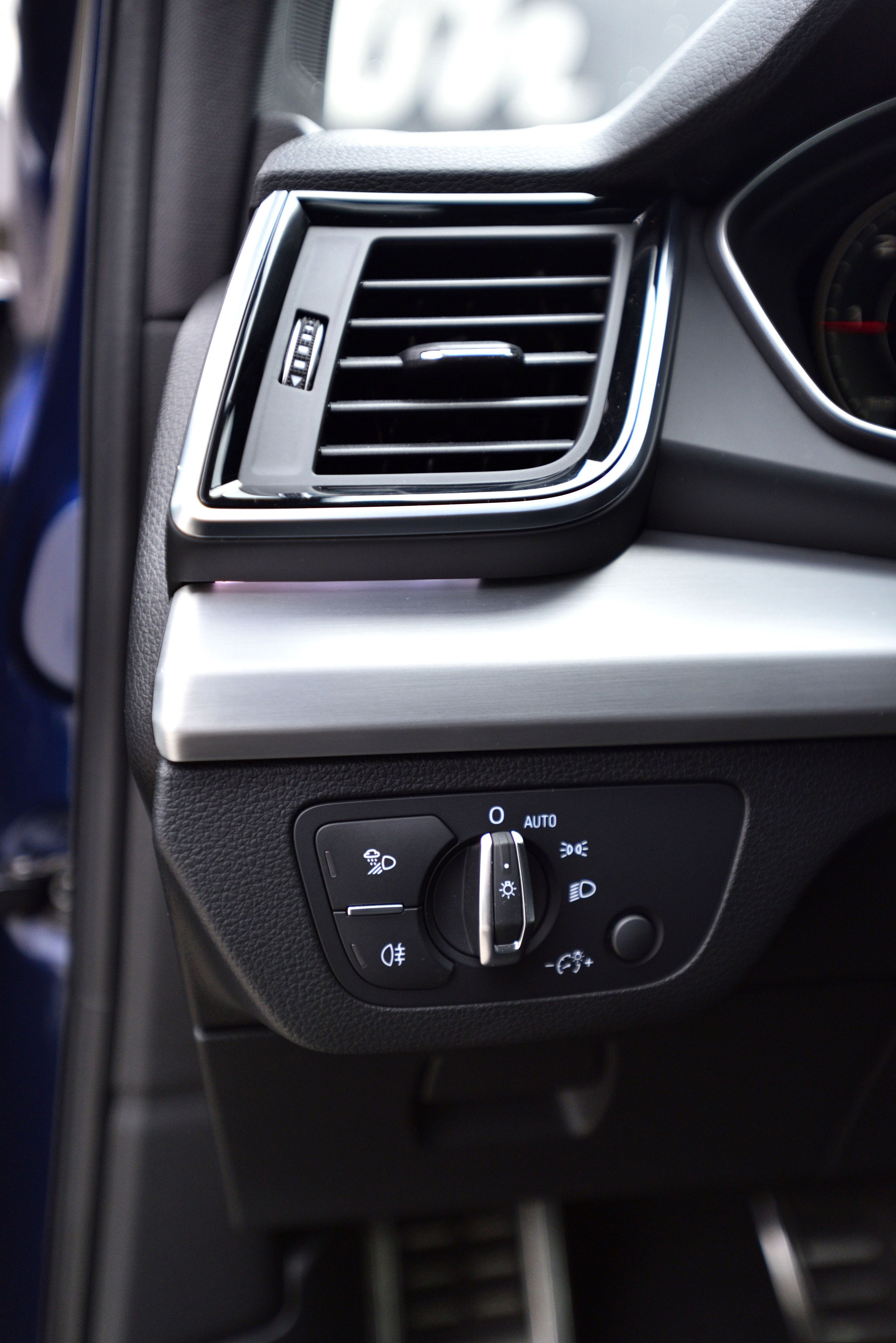 Audi Q5. Автомобильный и интерьерный фотограф в Минске Александр Тагаев