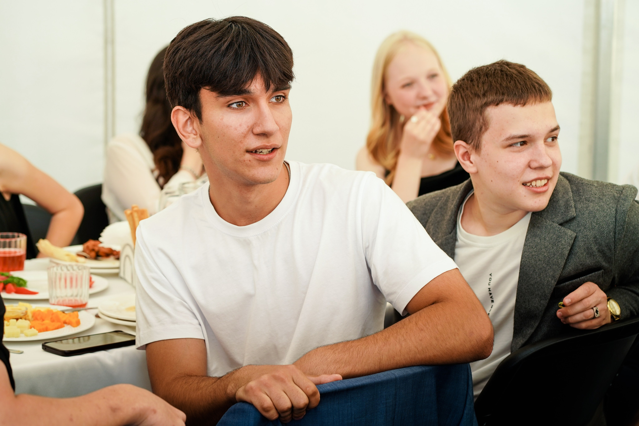Выпускной 9 класса школа 19 в Коматек. Семейный и портретный фотограф в Екатеринбурге Анна Лобанова