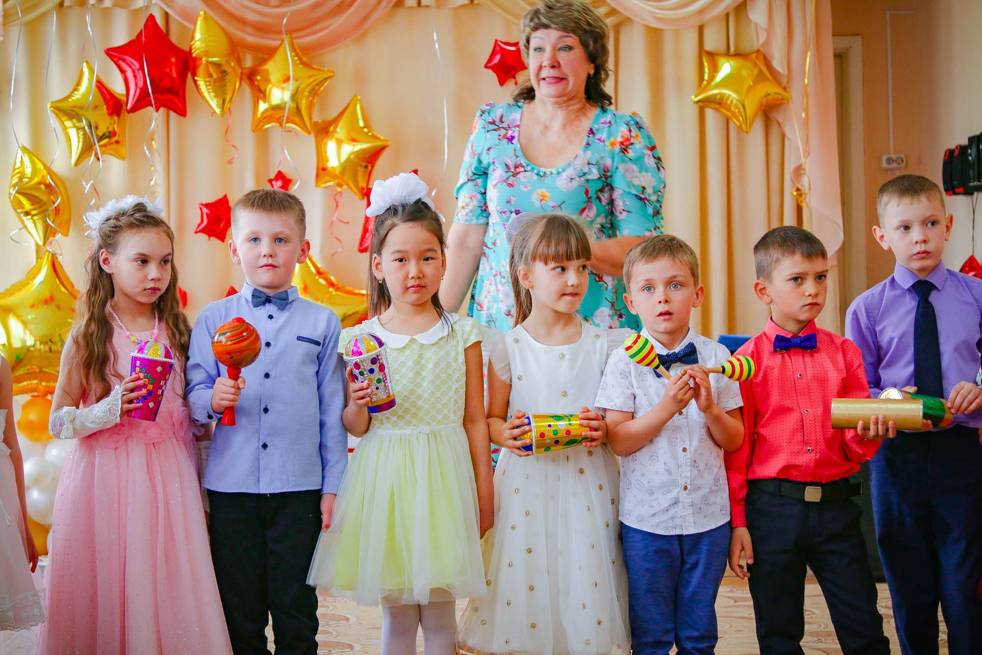 Выпускной в детском саду. Фотограф Григорьева Ольга. Портретная, семейная съёмка, Love Stori, видеосъёмка в городе Чита. Выпускные альбомы, фотокниги