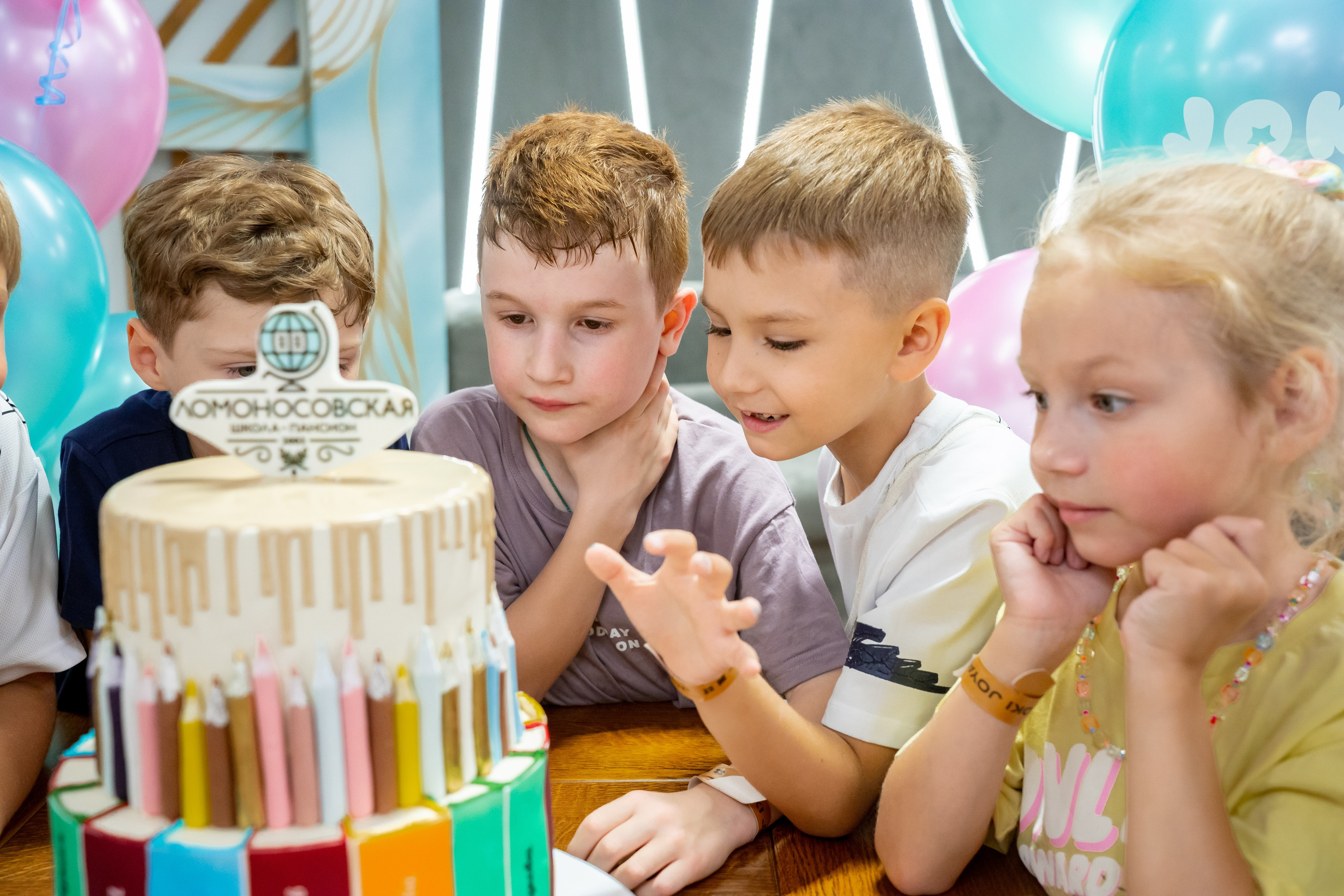 Выпускной Пиццерия. Фотограф Казакова Анастасия