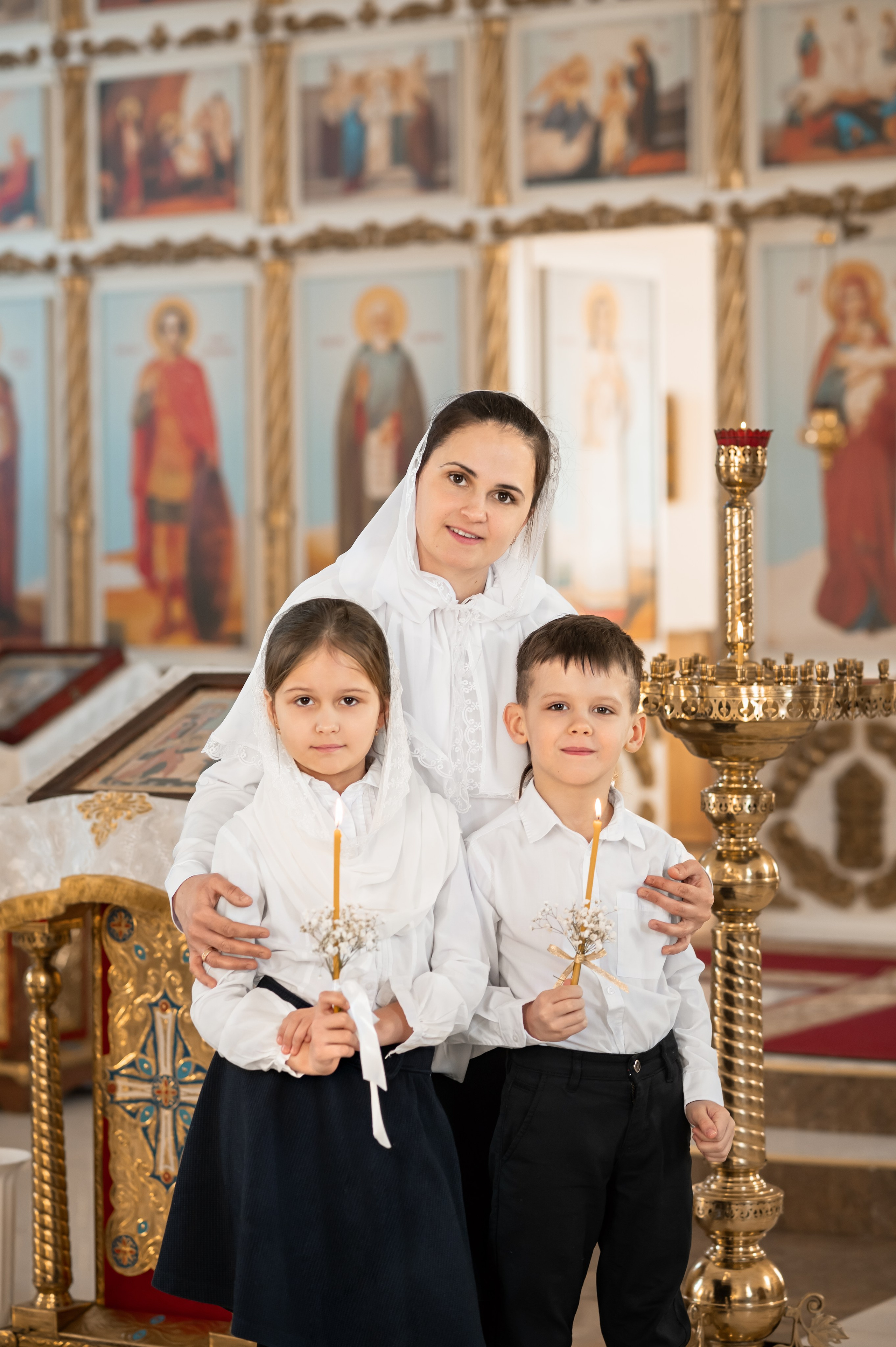 Крещение в храме Благовещения Пресвятой Богородицы. Церковный фотограф на Таинство Крещения и Венчания в Оренбурге и Оренбургской области Екатерина Белкина