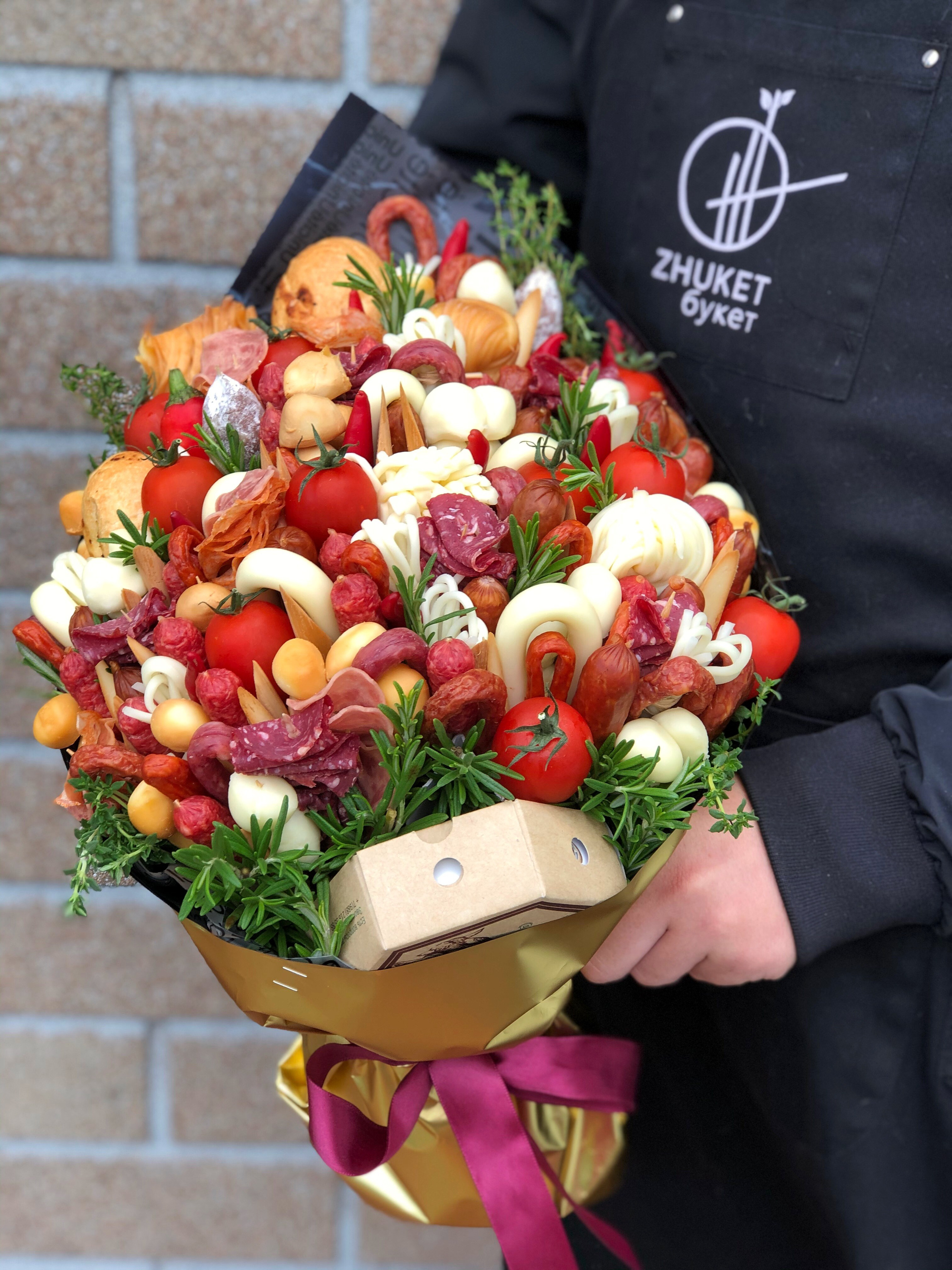 Колбасные. Выездной кейтеринг, съедобные букеты, торты и сладости на заказ