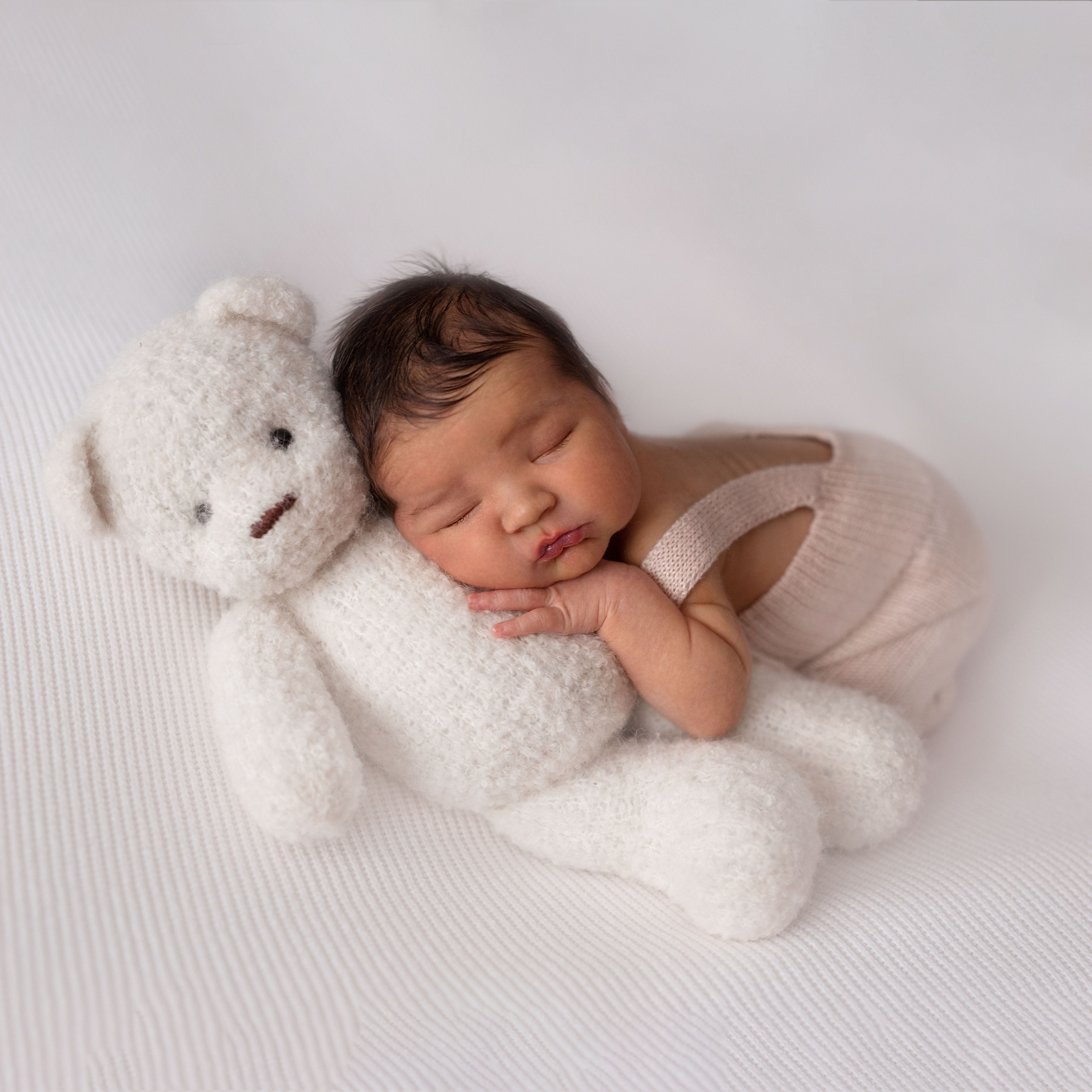 Newborn МАЛЬЧИКИ. Фотограф новорожденных в Новосибирске