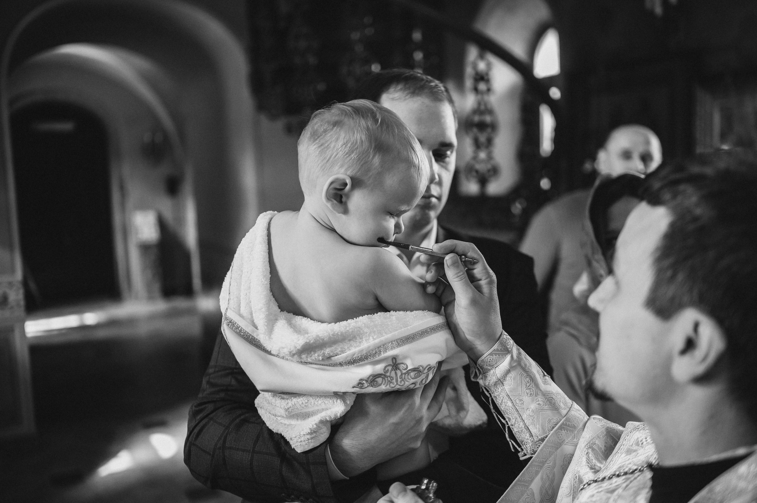 Уара крещение Лазоря Ярослава. Фотограф Алёна Мил