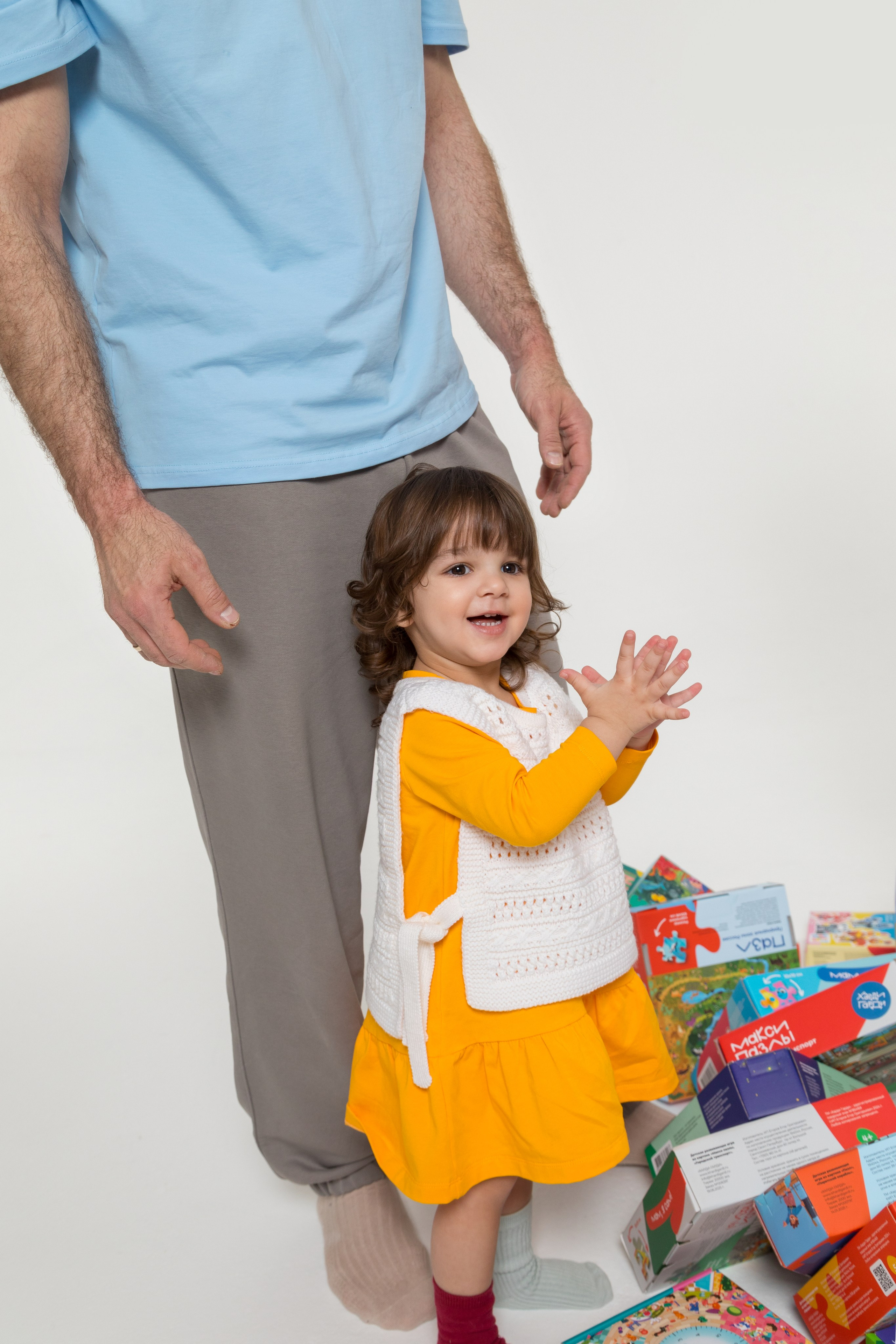 Имиджевая и каталожная съёмка для бренда детских пазлов. Детский и контент фотограф Надя Волкова Санкт-Петербург