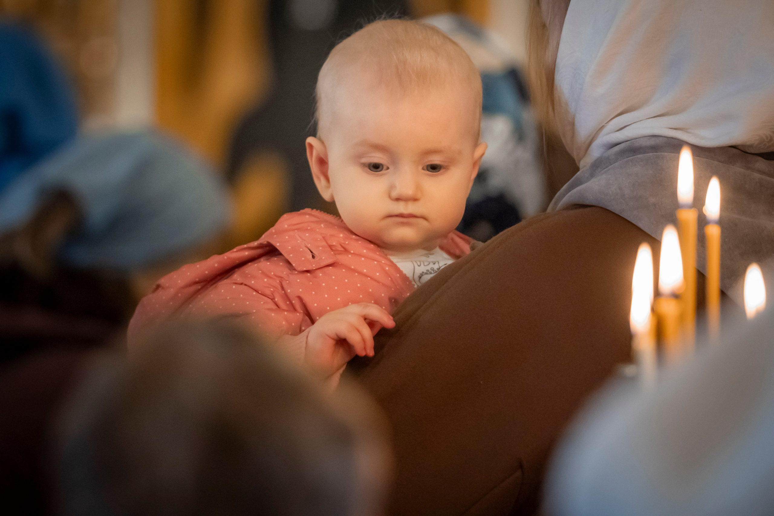Богородский храм. Благовещение. Божественная Литургия. Антон и Татьяна Денисенко — В храме