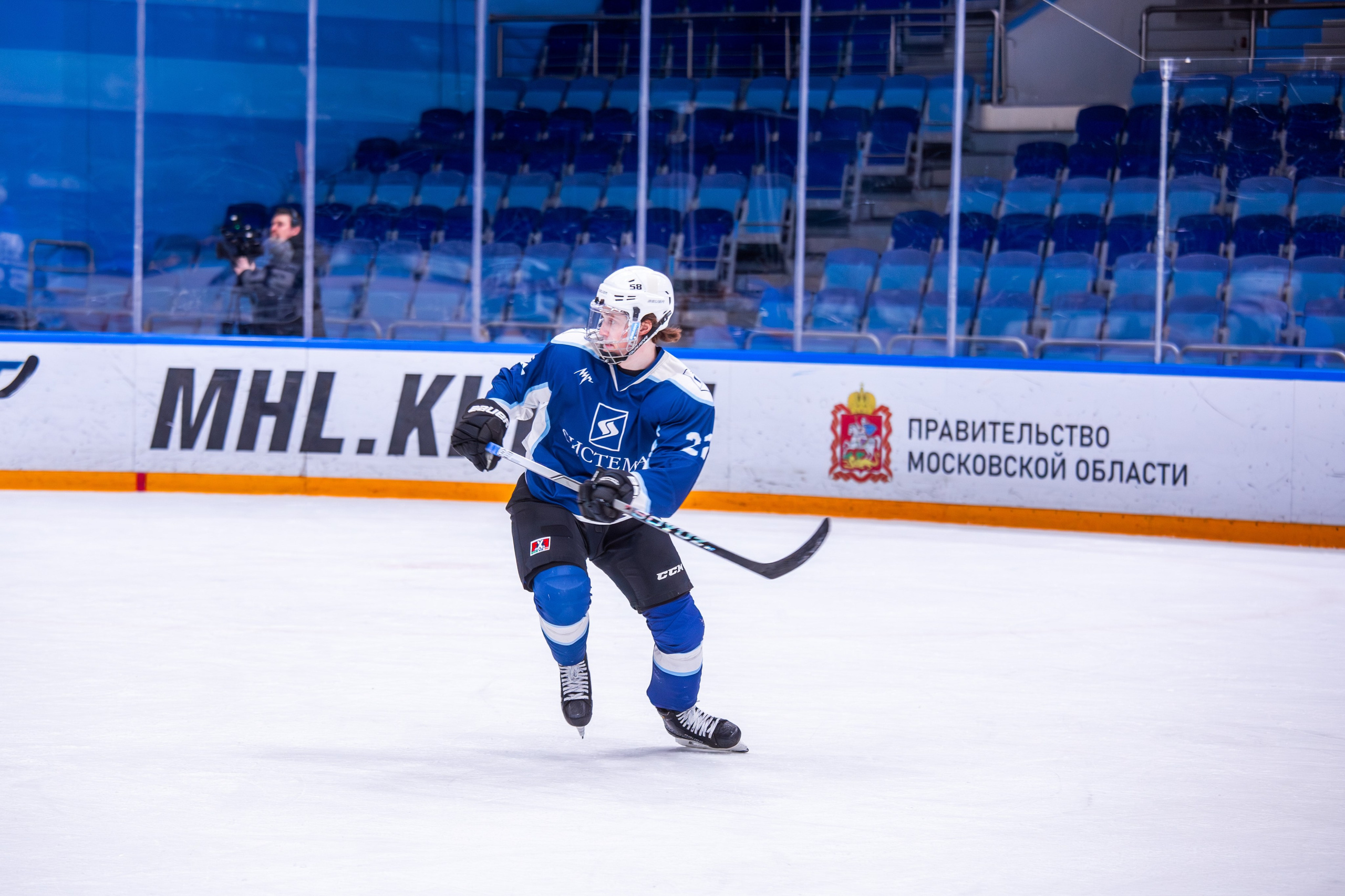 Чемпионат по хоккею. Репортажный, семейный, свадебный, портретный фотограф