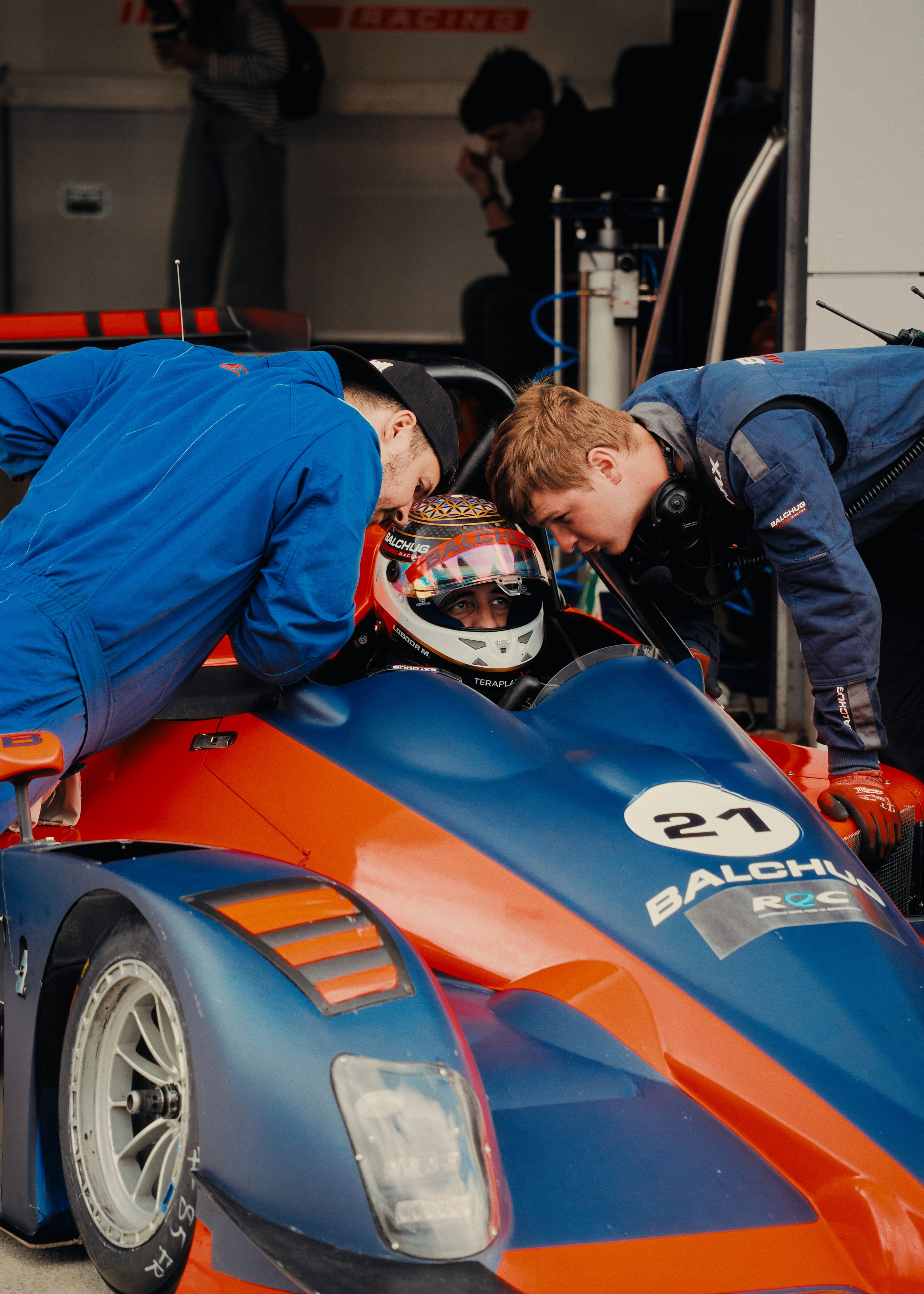 REC 2025. Автомобильный и коммерческий фотограф Москва