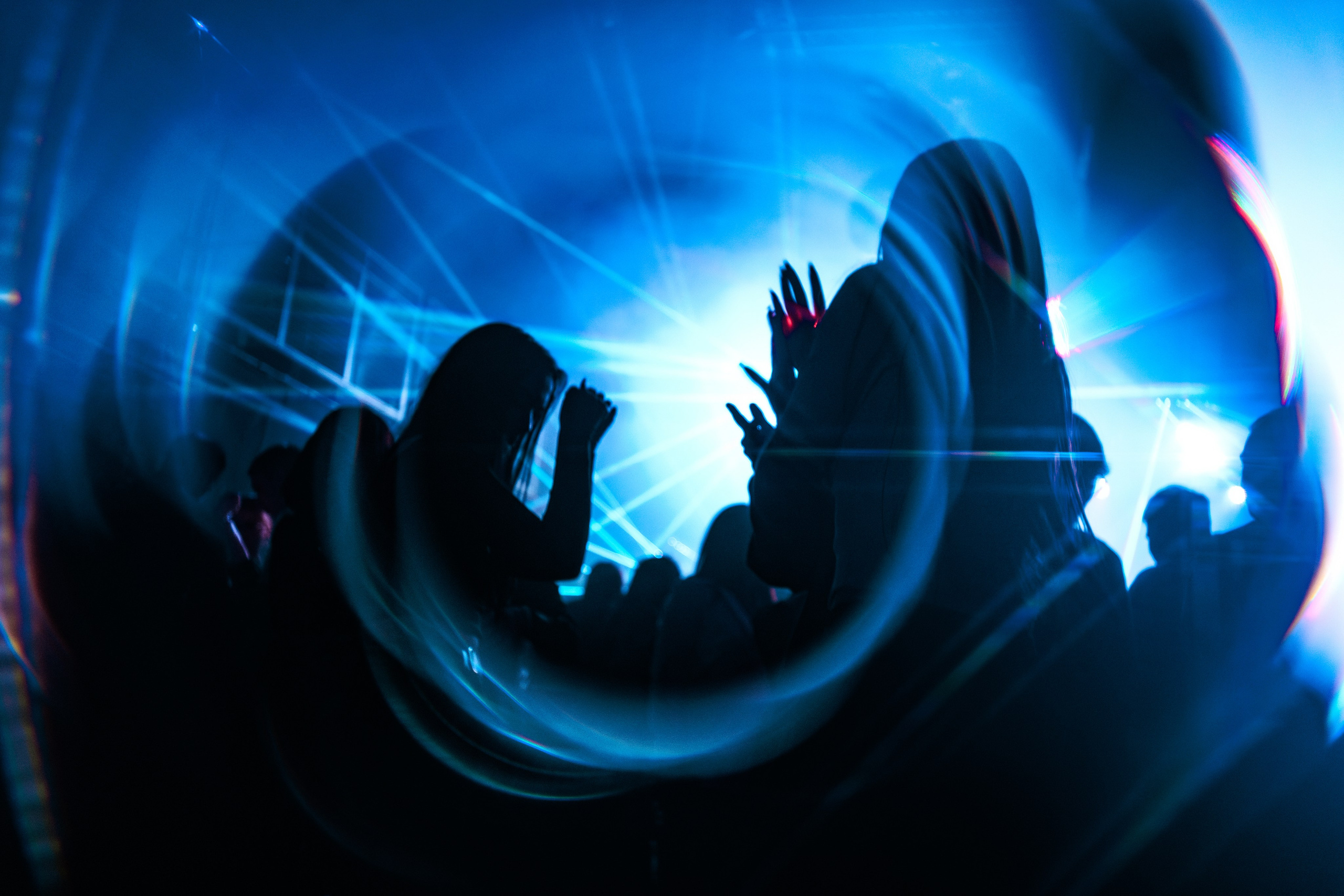 18.01.25 Tinder party. Репортажный фотограф Екатеринбург | Яркий, качественный репортаж | Концерты, клубы, репортаж, праздники, корпоративы